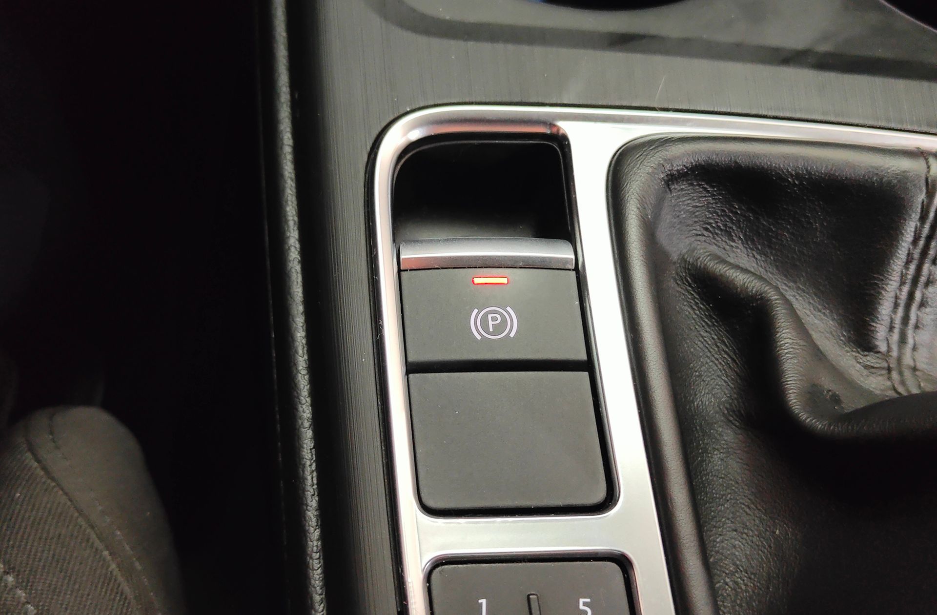 Audi A4 S line edition 1.4 TFSI - foto 38