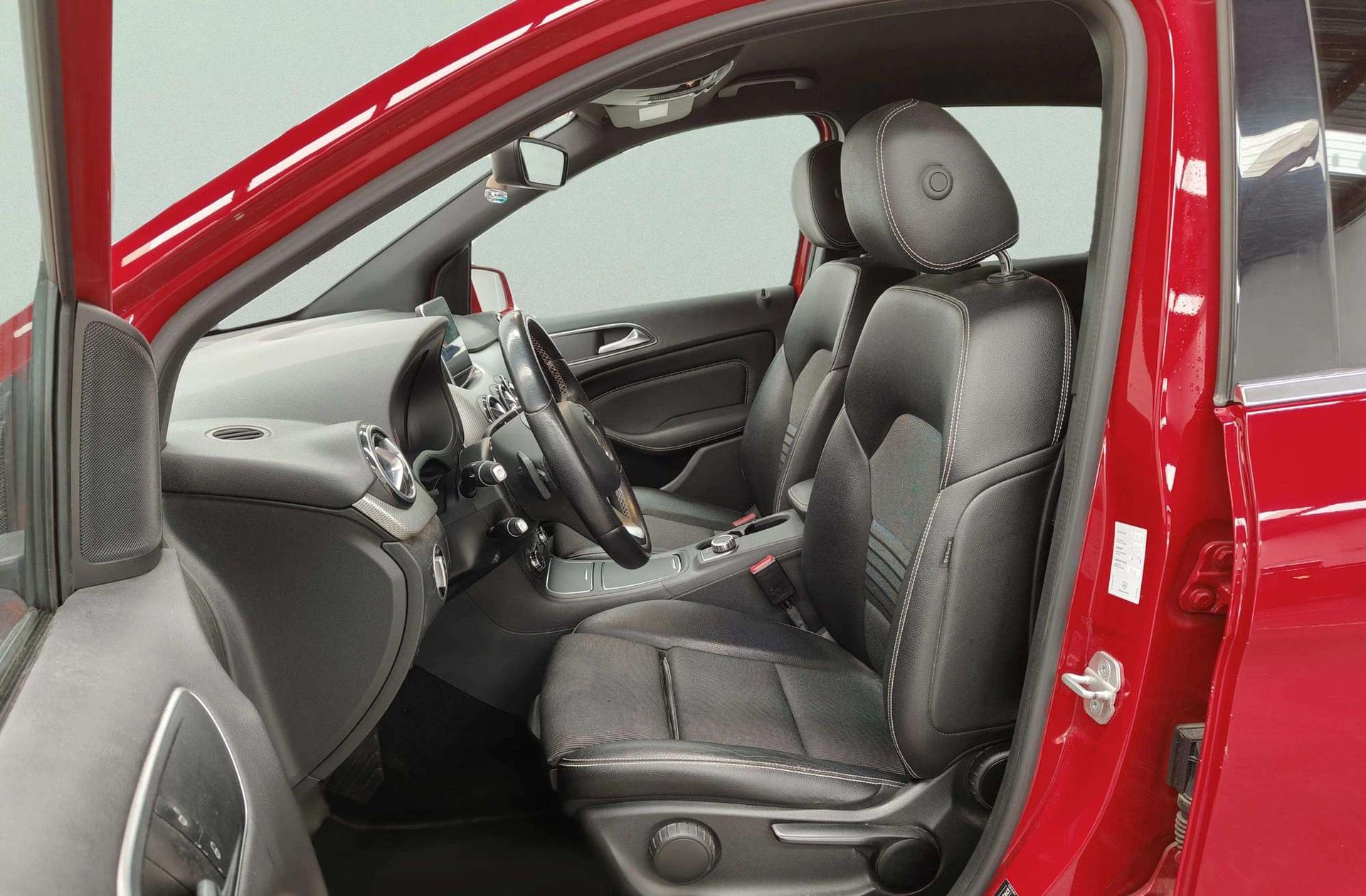 Mercedes-Benz Clase B 180 d - foto 10
