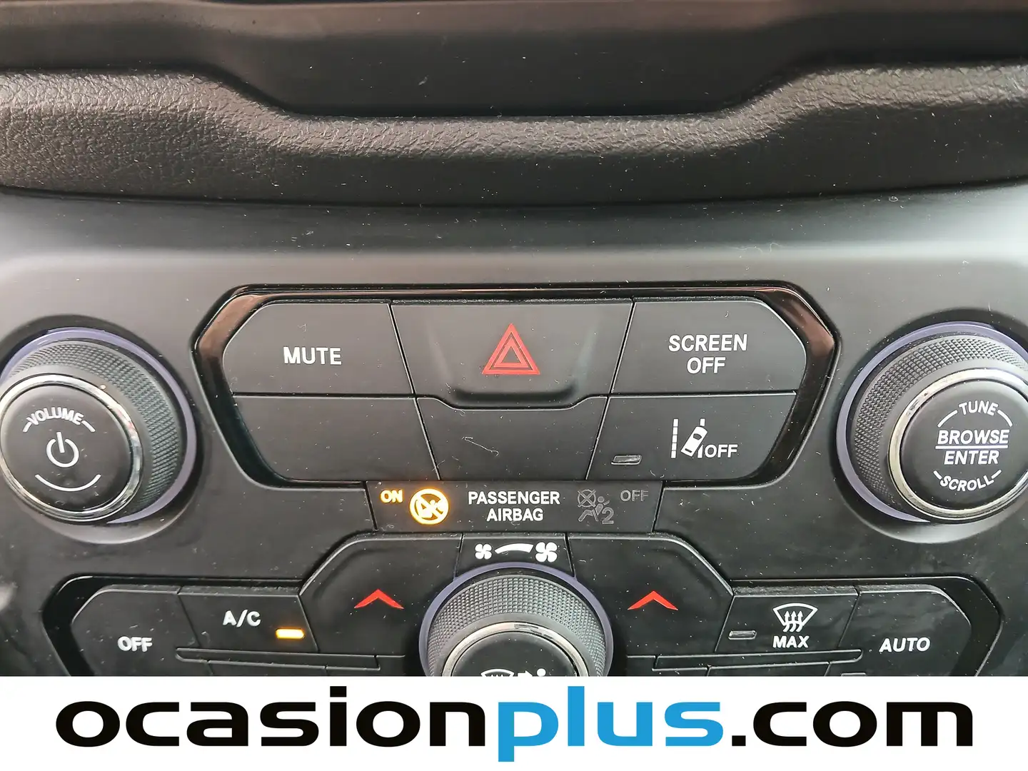 Foto Jeep Renegade Jeep Renegade eHybrid 1.5 Altitude DCT (130 CV)