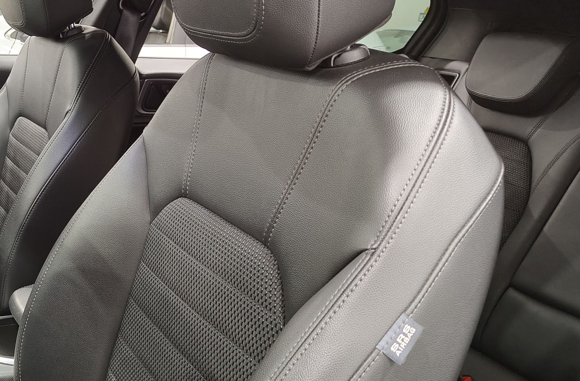 Alfa Romeo Stelvio 2.2 Diesel Sprint RWD - foto 7