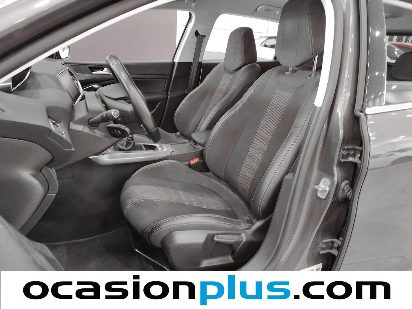 Foto asientos delanteros Peugeot 308 Peugeot 308 BlueHDi 130 S&S Allure (130 CV)