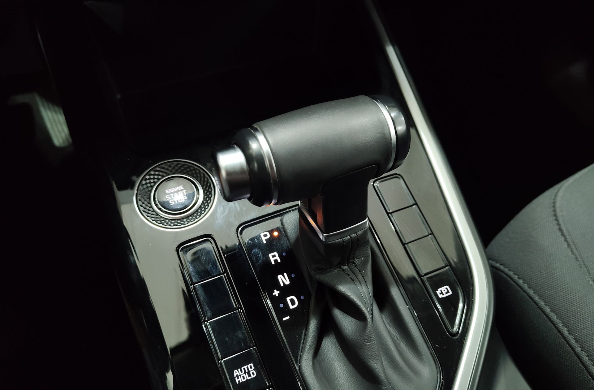 Kia Niro 1.6 GDi HEV Concept - foto 5