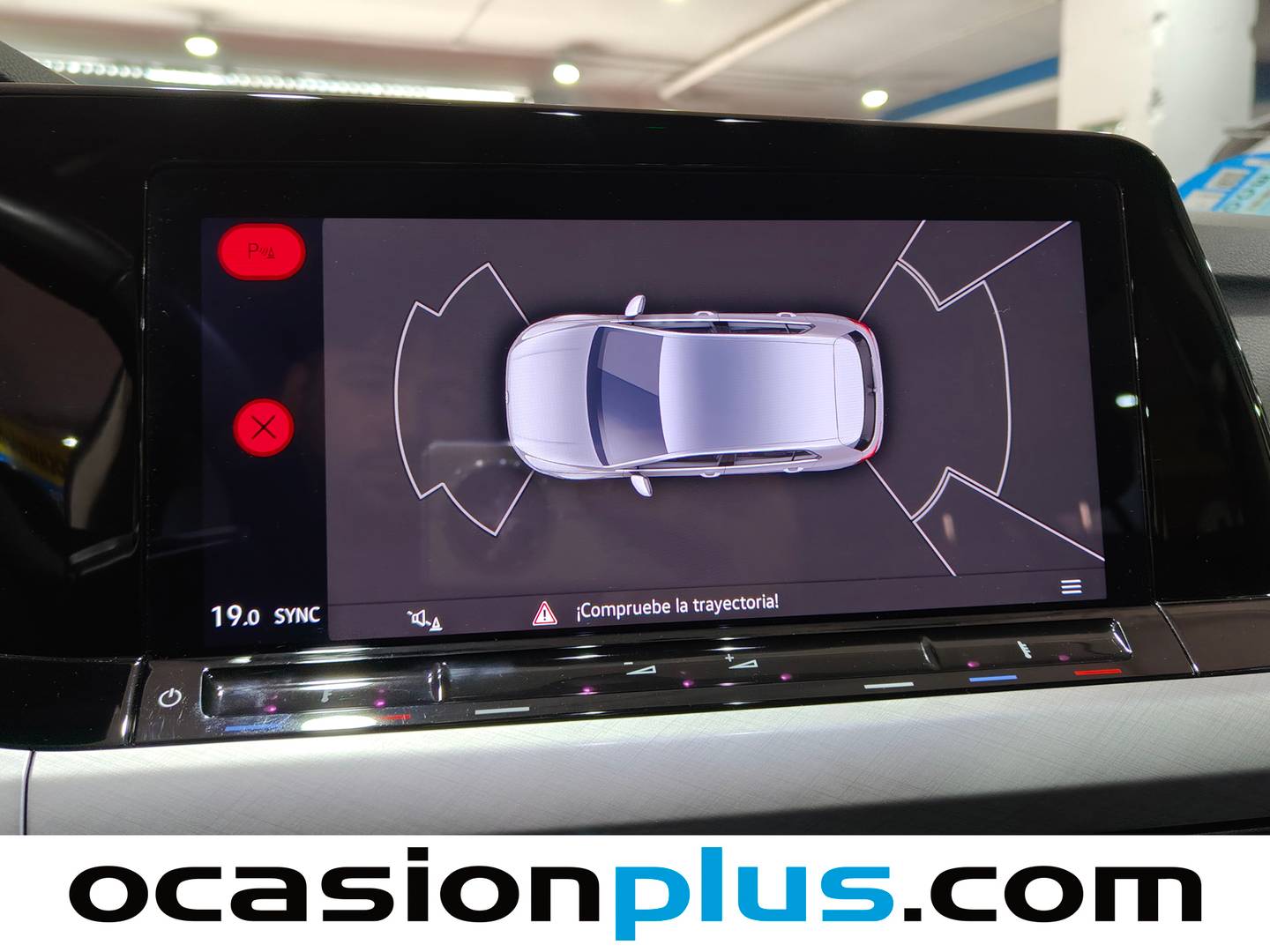 Equipamiento del Volkswagen Golf Volkswagen Golf Life 1.0 eTSI (110 CV) DSG