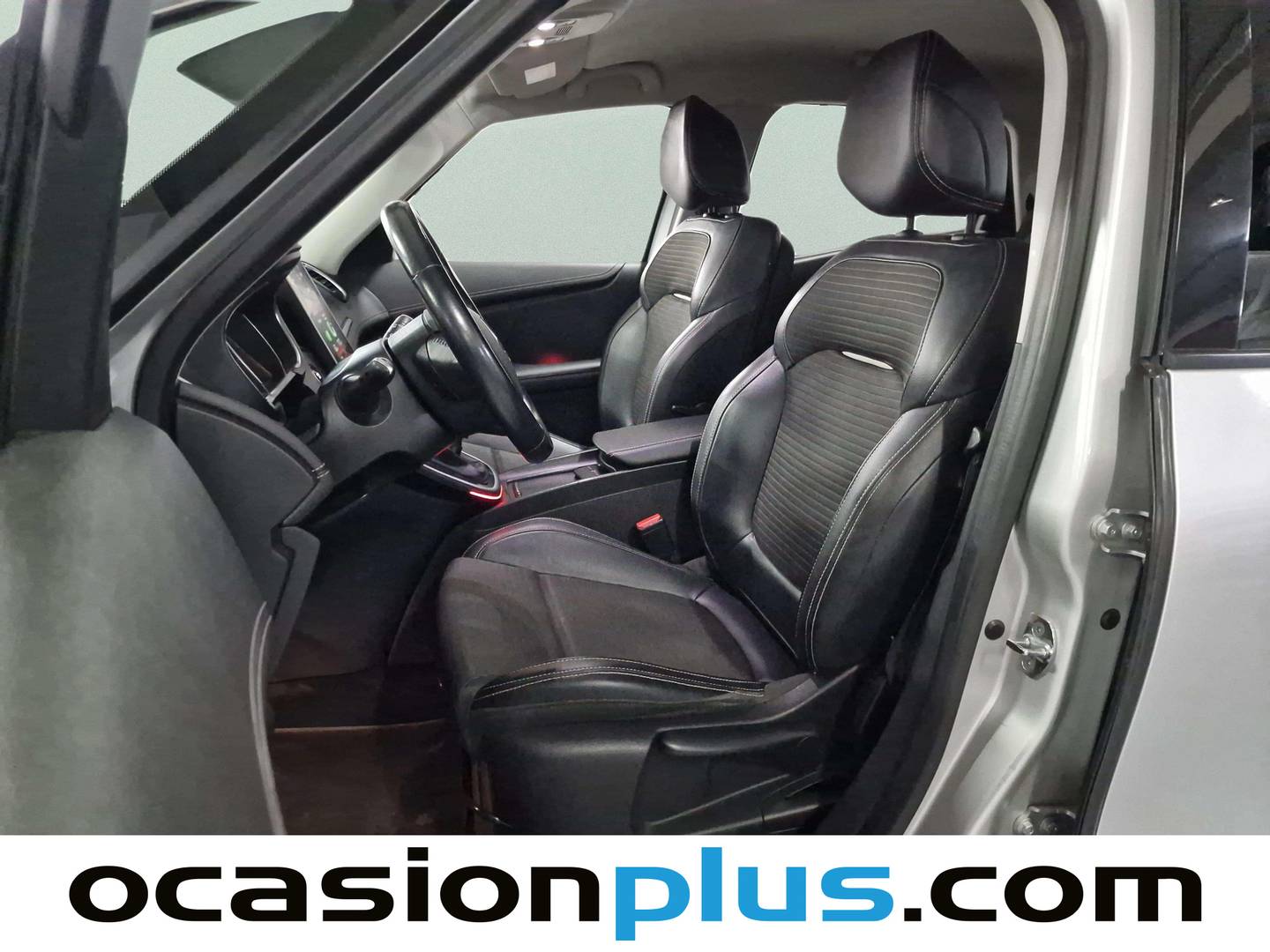 Foto asientos delanteros Renault Scénic Renault Scenic Zen Energy TCe (130 CV)