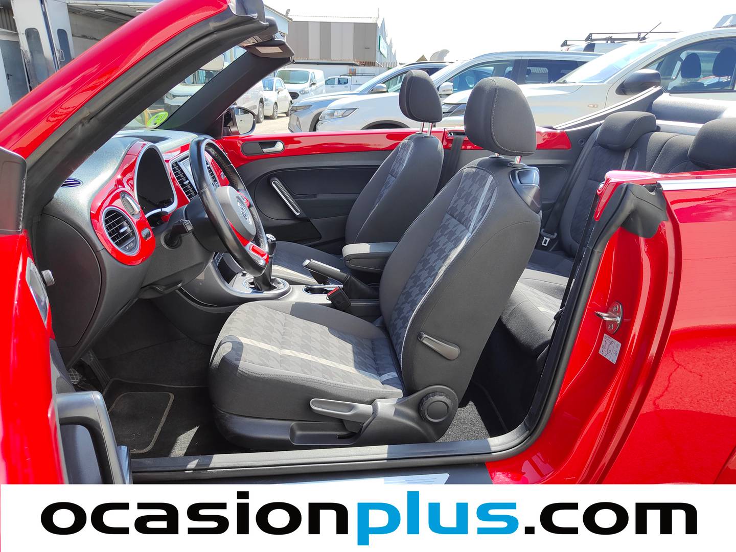 Foto asientos delanteros Volkswagen Beetle Cabrio Volkswagen Beetle Cabrio Design 2.0 TDI BMT (110 CV)