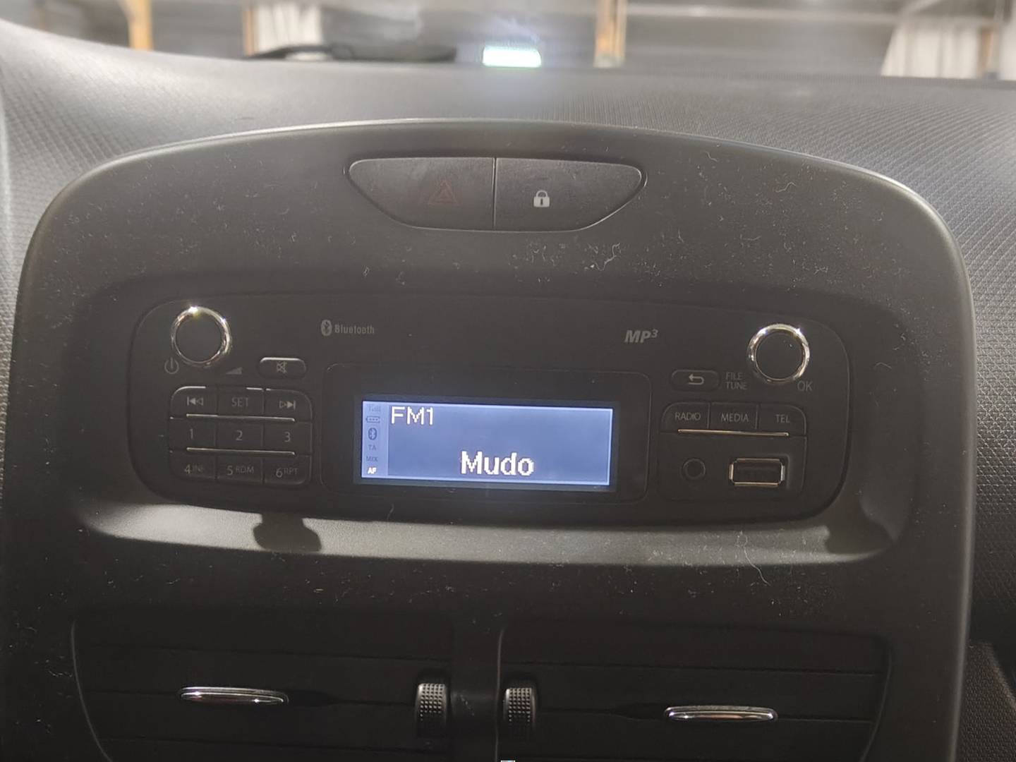 Foto Renault Clio Renault Clio Business dCi (75 CV)