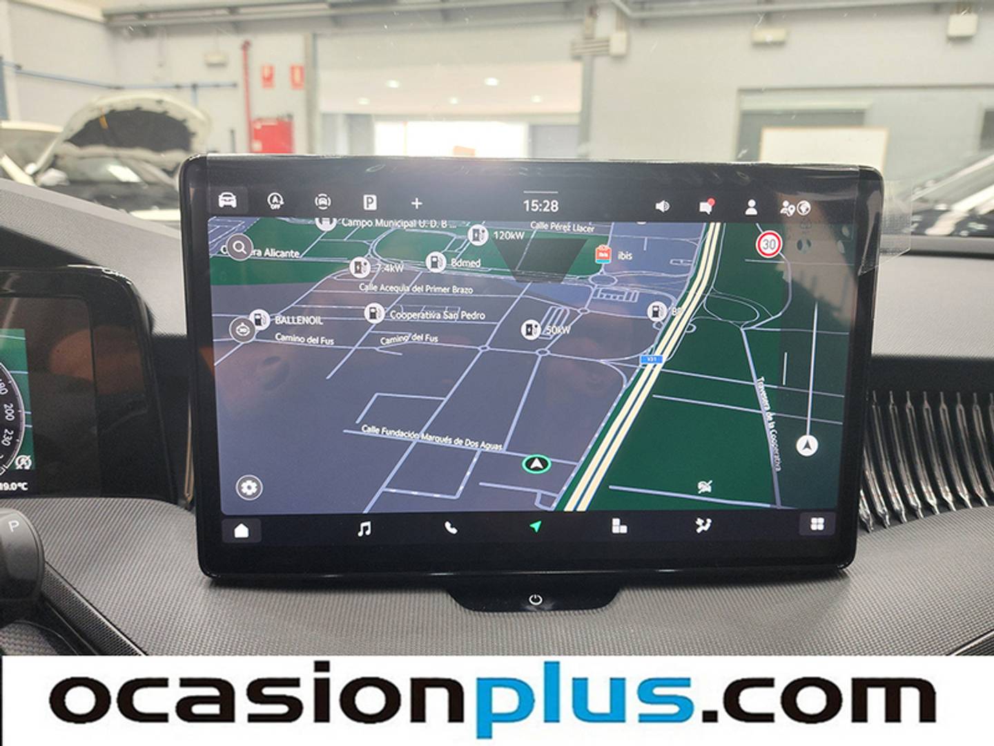 Foto Skoda Superb Skoda Superb 1.5 TSI m-HEV Essence DSG (150 CV)