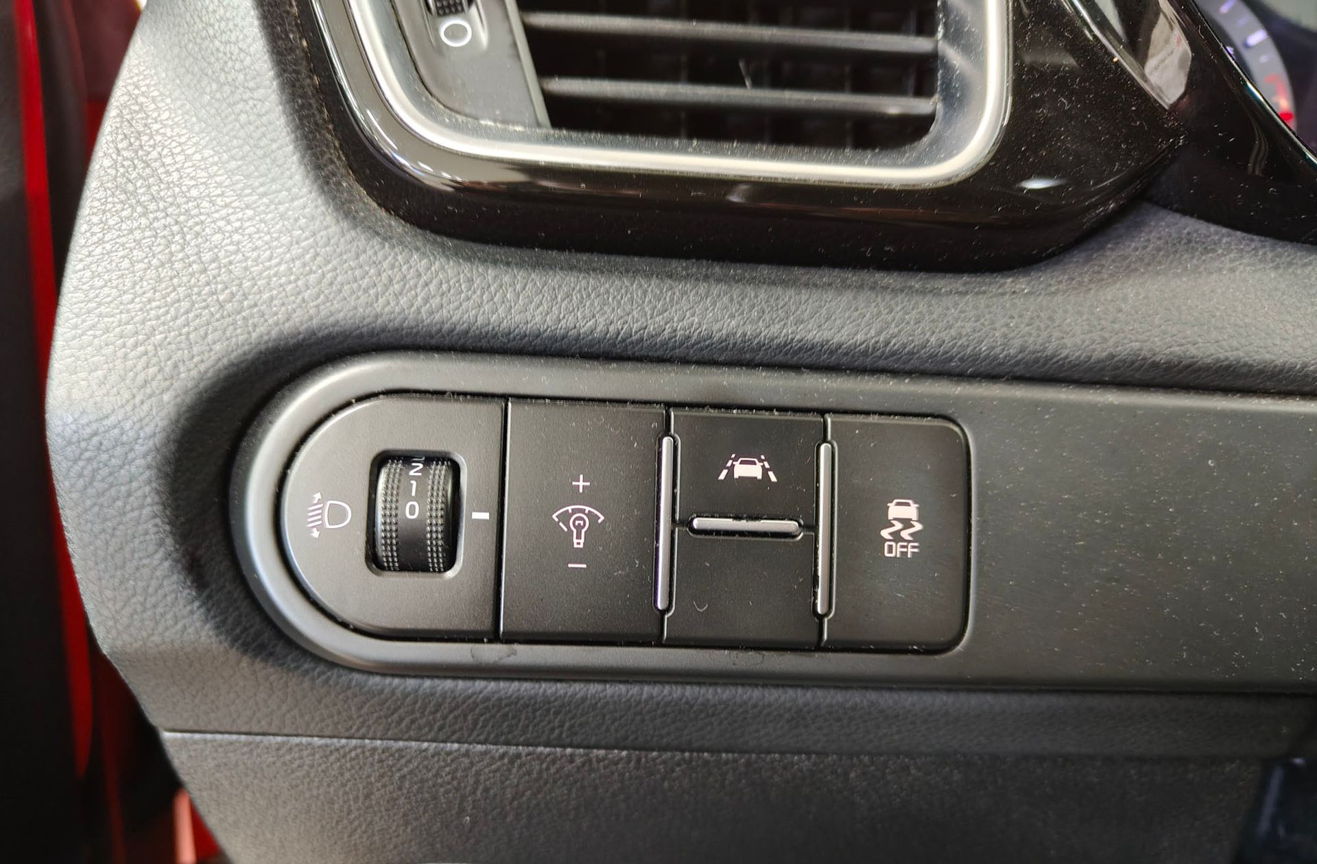 Kia Ceed 1.0 T-GDi Tech - foto 25