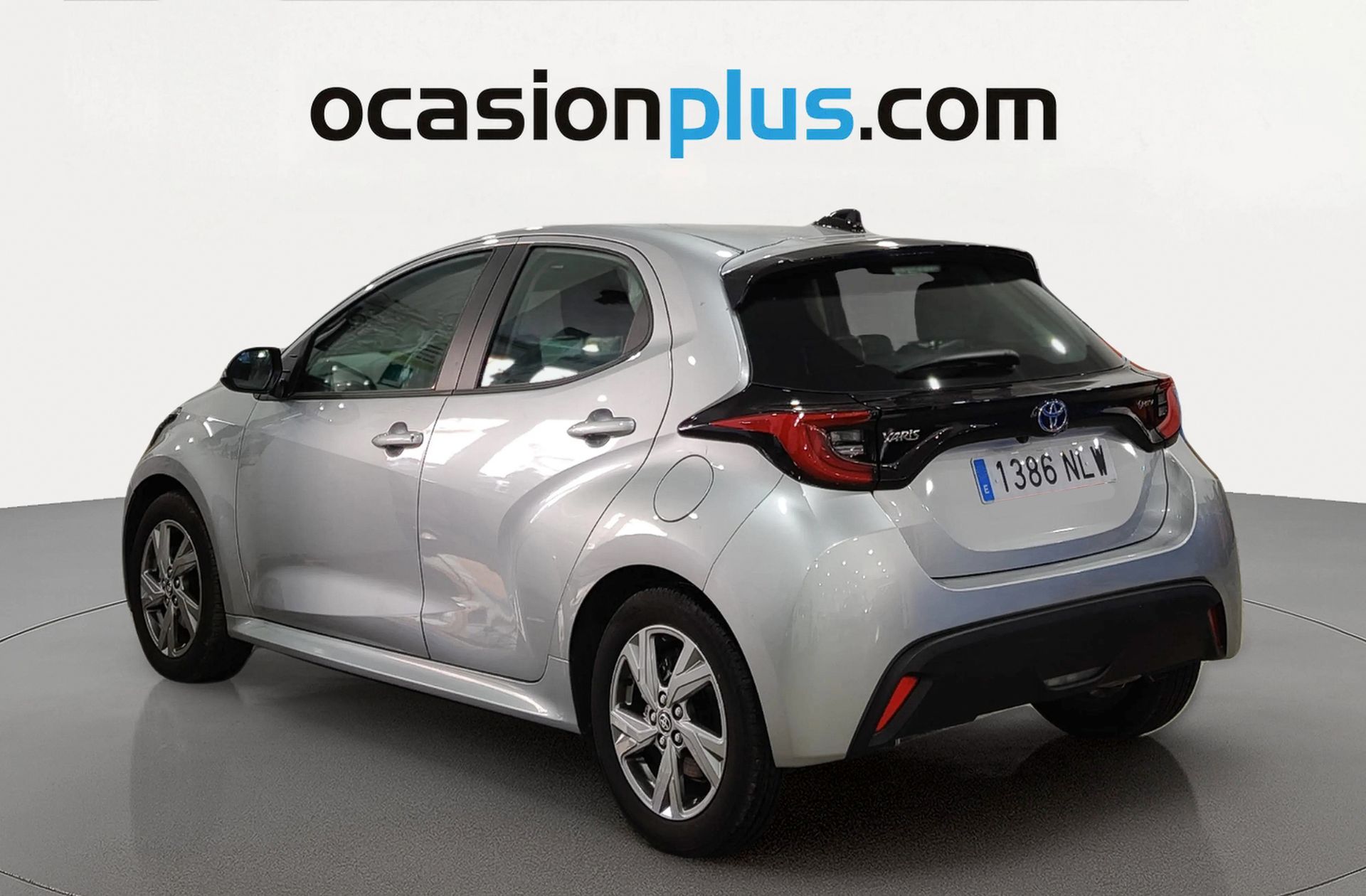 Toyota Yaris 120H Active Plus - foto 3