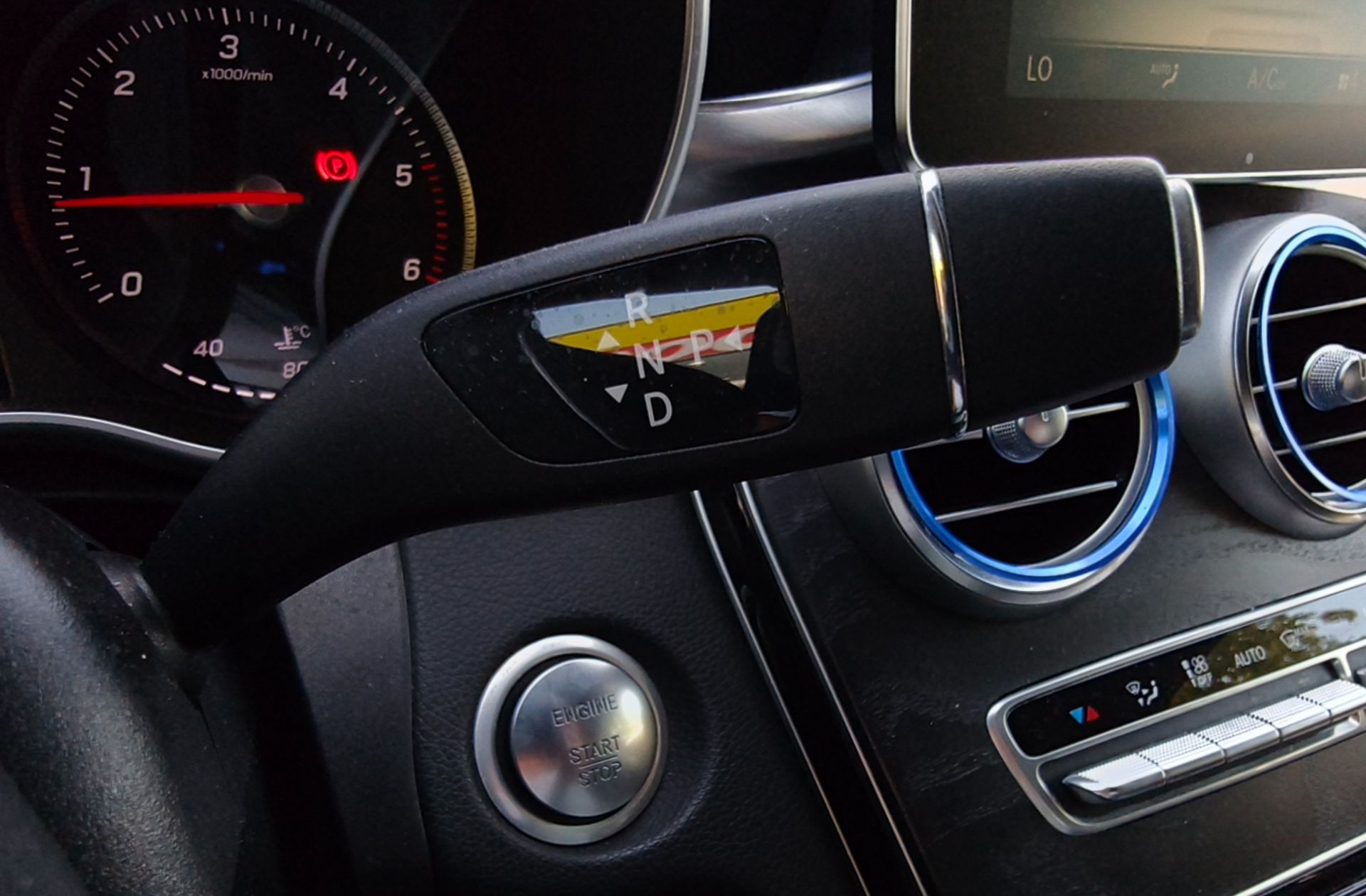 Mercedes-Benz Clase C Coupe 220 d Pack AMG - foto 5