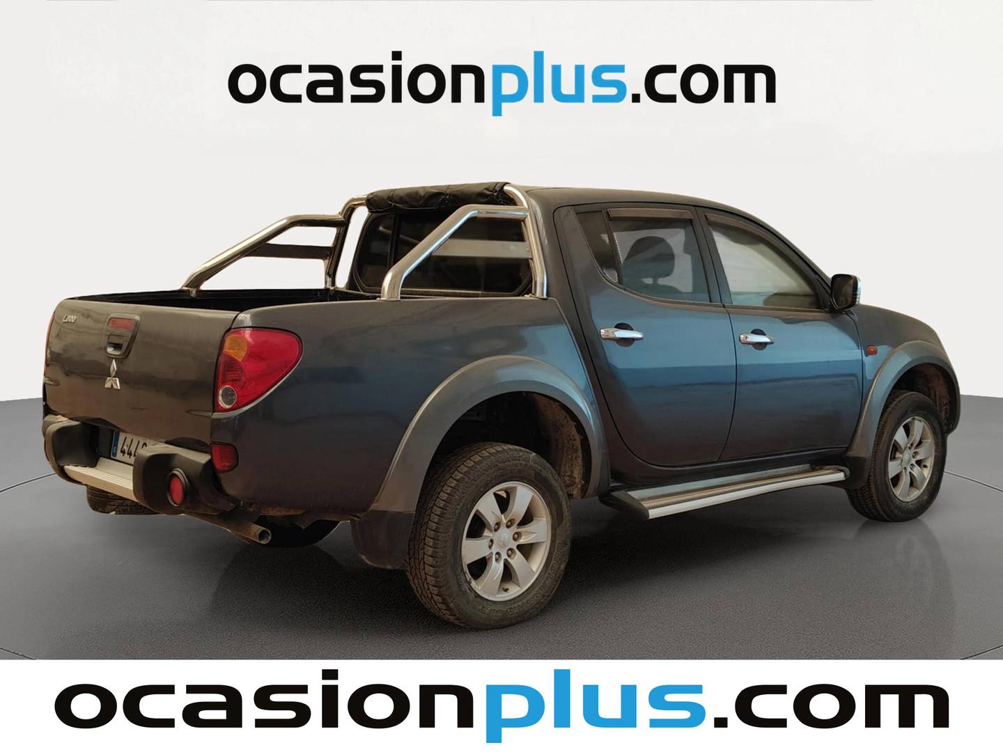 Foto trasera Mitsubishi L200 Mitsubishi L200 2.5 DI-D Double Cab Intense (136 CV) 4x4 derecha