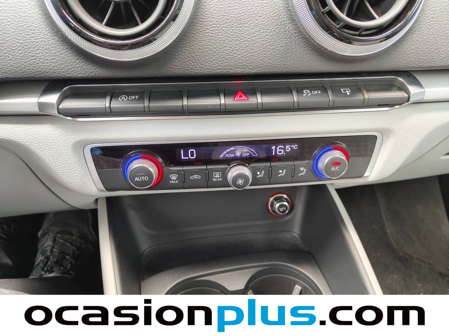 Extras y acabados del Audi A3 Audi A3 Sportback Attracted 2.0 TDI clean diesel  (150 CV)