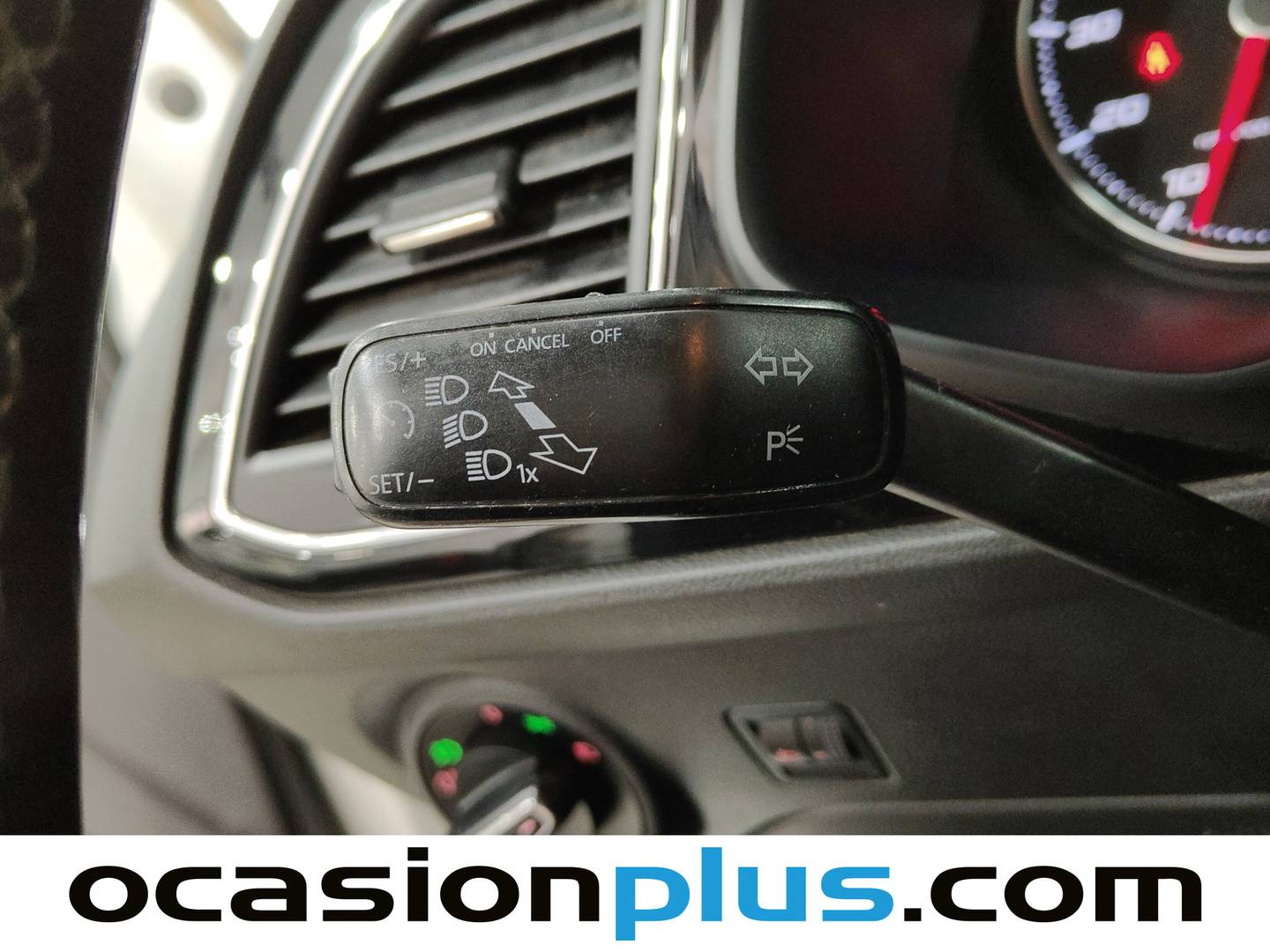 Equipamiento del Seat León Seat León ST 1.4 TSI S&S Style (125 CV)