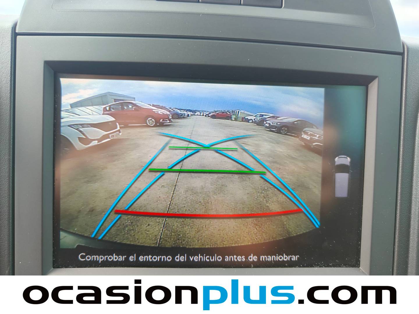 Equipamiento del Peugeot Partner Peugeot Partner Tepee 1.6 BlueHDI Adventure Edition (100 CV)