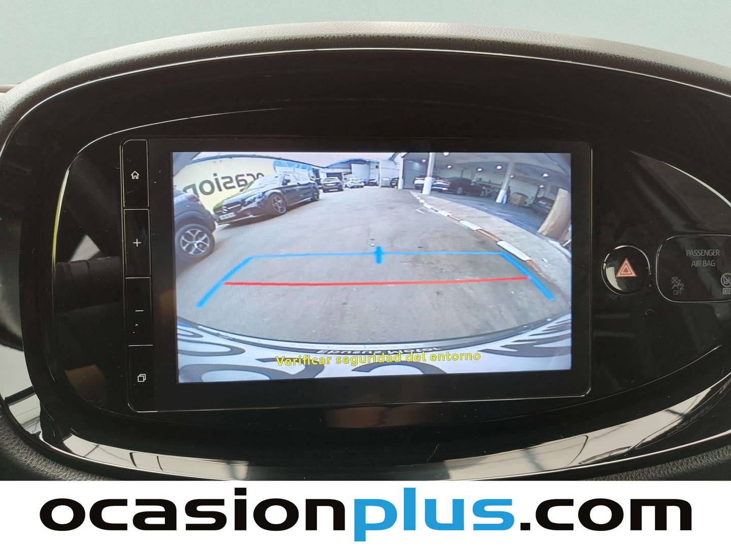 Acabados Toyota Aygo X Cross Toyota Aygo X Cross 1.0 VVT-I Undercover CVT (72 CV)