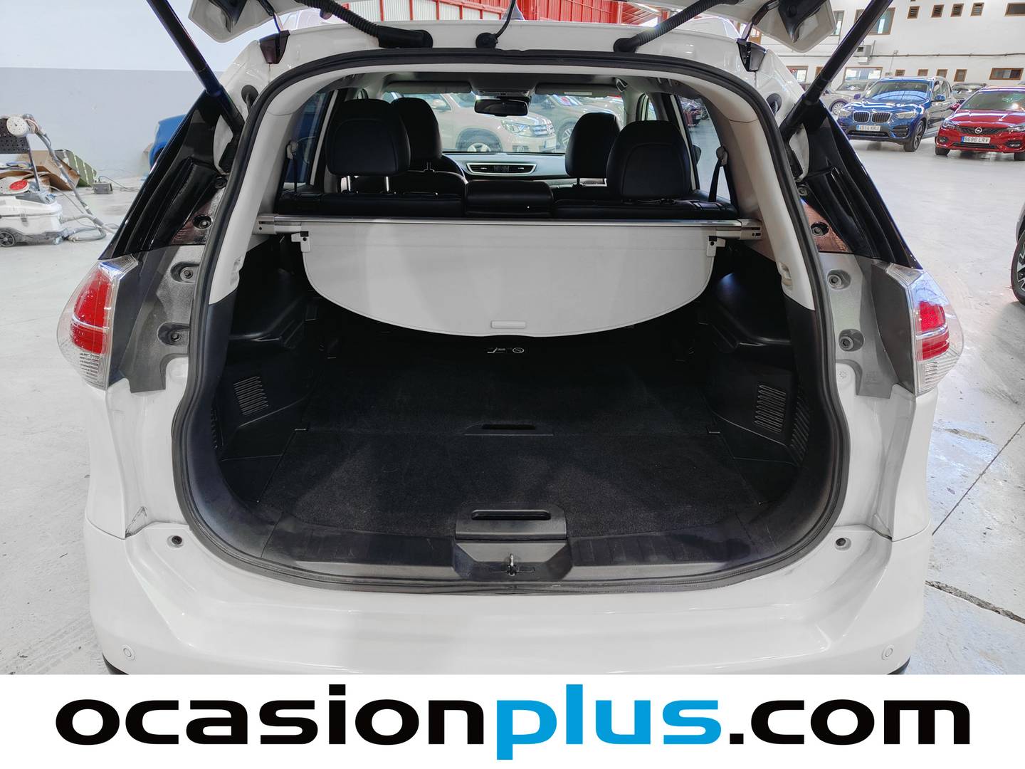 Fotos maletero Nissan X-TRAIL Nissan X-Trail 1.6 dCi Tekna 4x2 (130 CV)