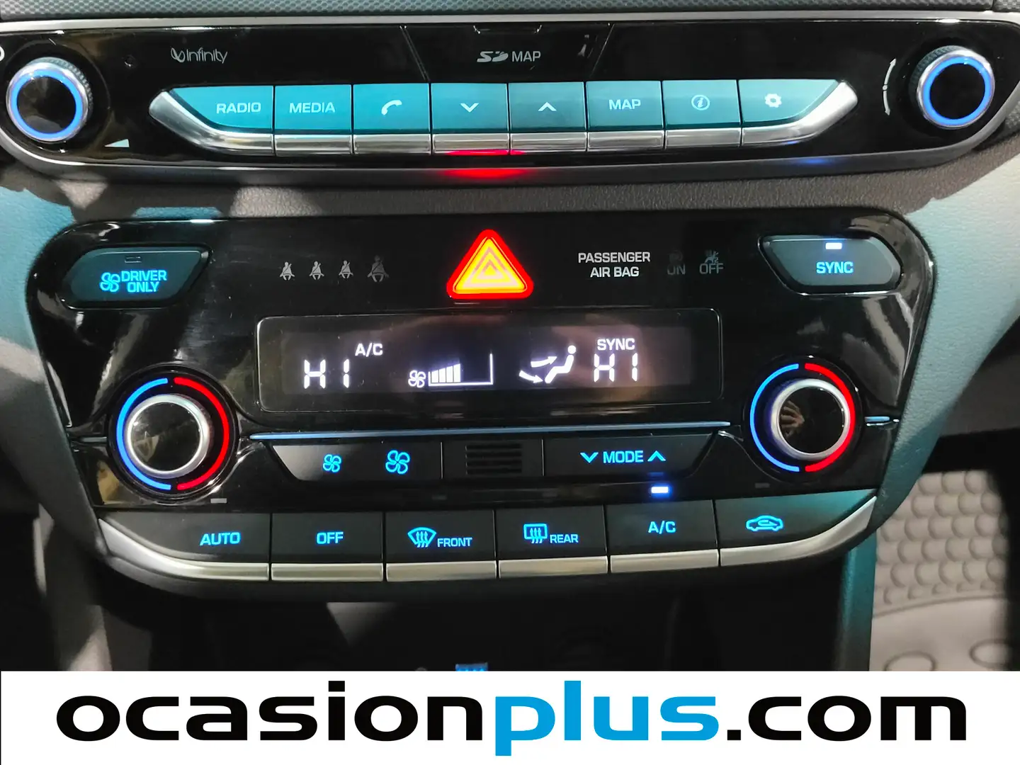 Foto Hyundai IONIQ Hyundai Ioniq 1.6 GDI HEV Klass Nav DCT (141 CV)