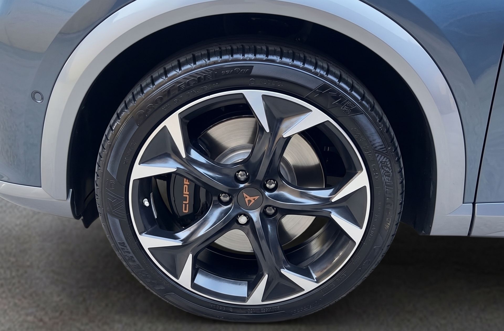 Cupra Formentor 2.0 TSI VZ DSG - foto 40