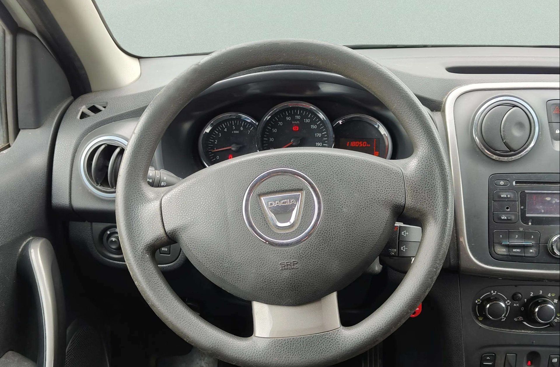 Dacia Logan MCV Laureate TCe - foto 16