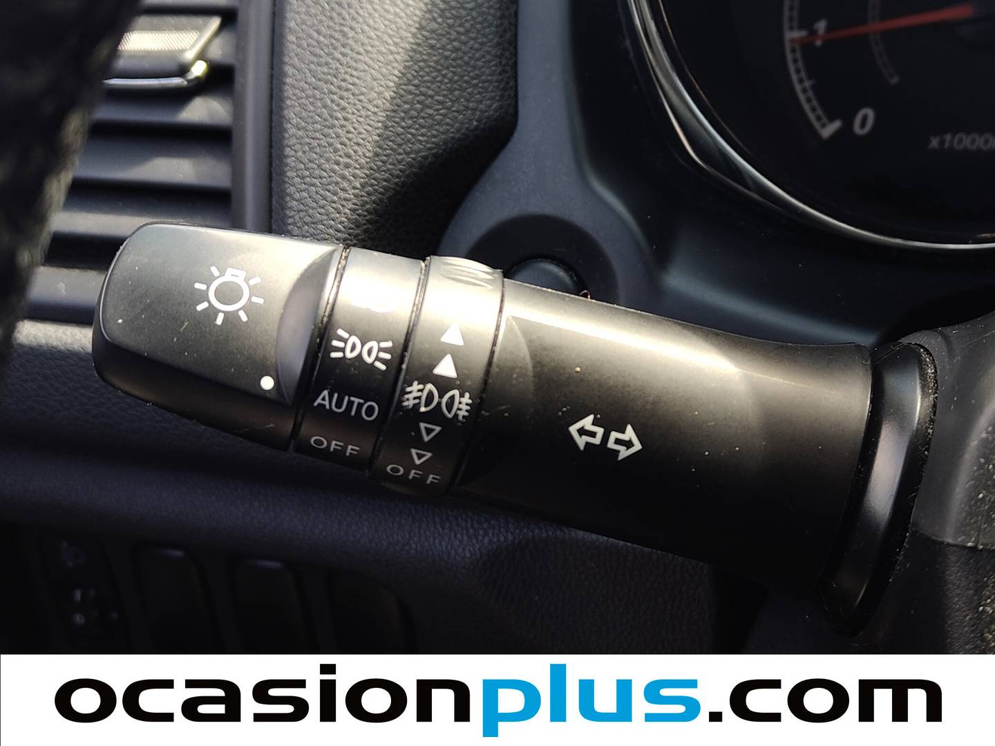 Equipamiento del Mitsubishi ASX Mitsubishi ASX 160 MPI Motion (117 CV)