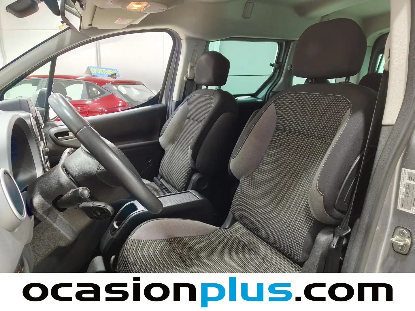 Foto Peugeot Partner Peugeot Partner Tepee BlueHDi 120 Active (120 CV)