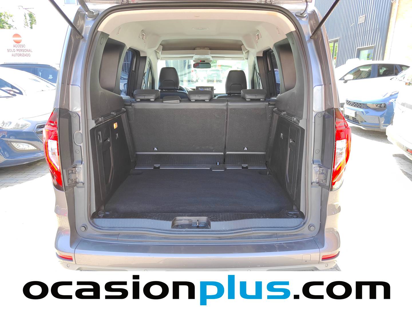 Fotos maletero Nissan Townstar Nissan Townstar 1.3G L1 N-Connecta (130 CV)