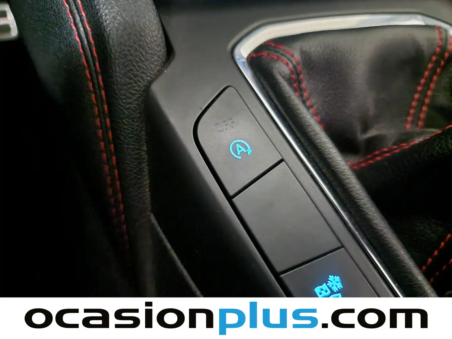 Foto Ford Kuga Ford Kuga 2.0 EcoBlue MHEV ST-Line (150 CV)