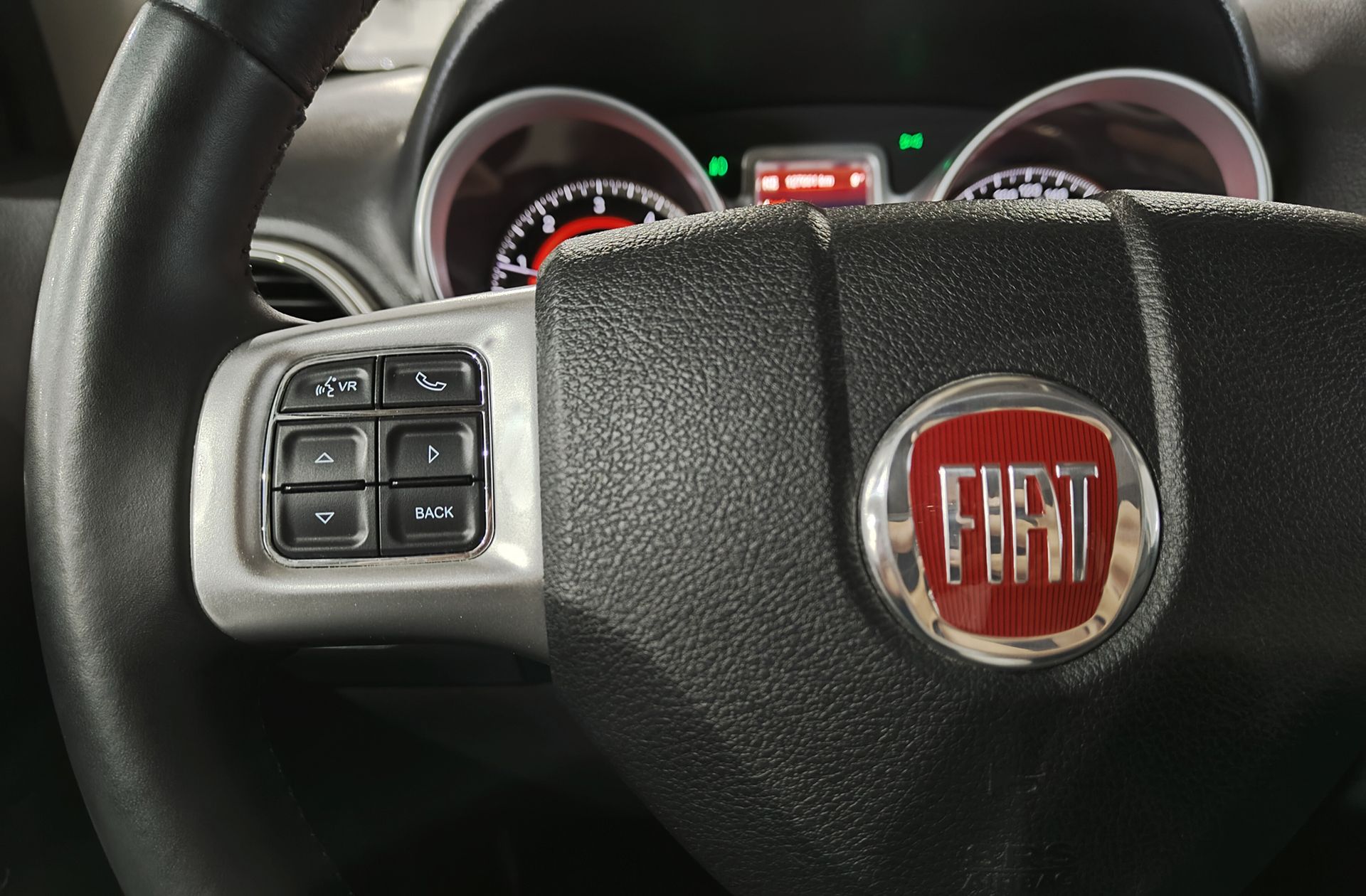 Fiat Freemont 2.0 Diesel Lounge AWD 7 plazas - foto 25