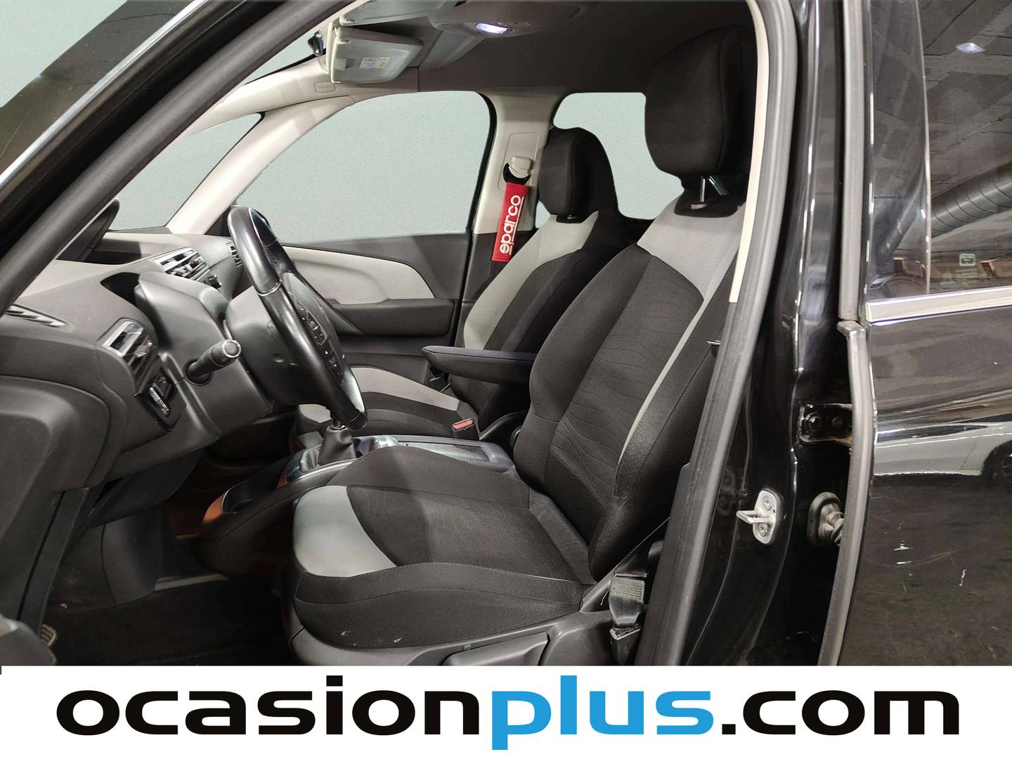 Foto asientos delanteros Citroën C4 Picasso Citroën C4 Picasso PureTech 130 S&S Feel (130 CV)