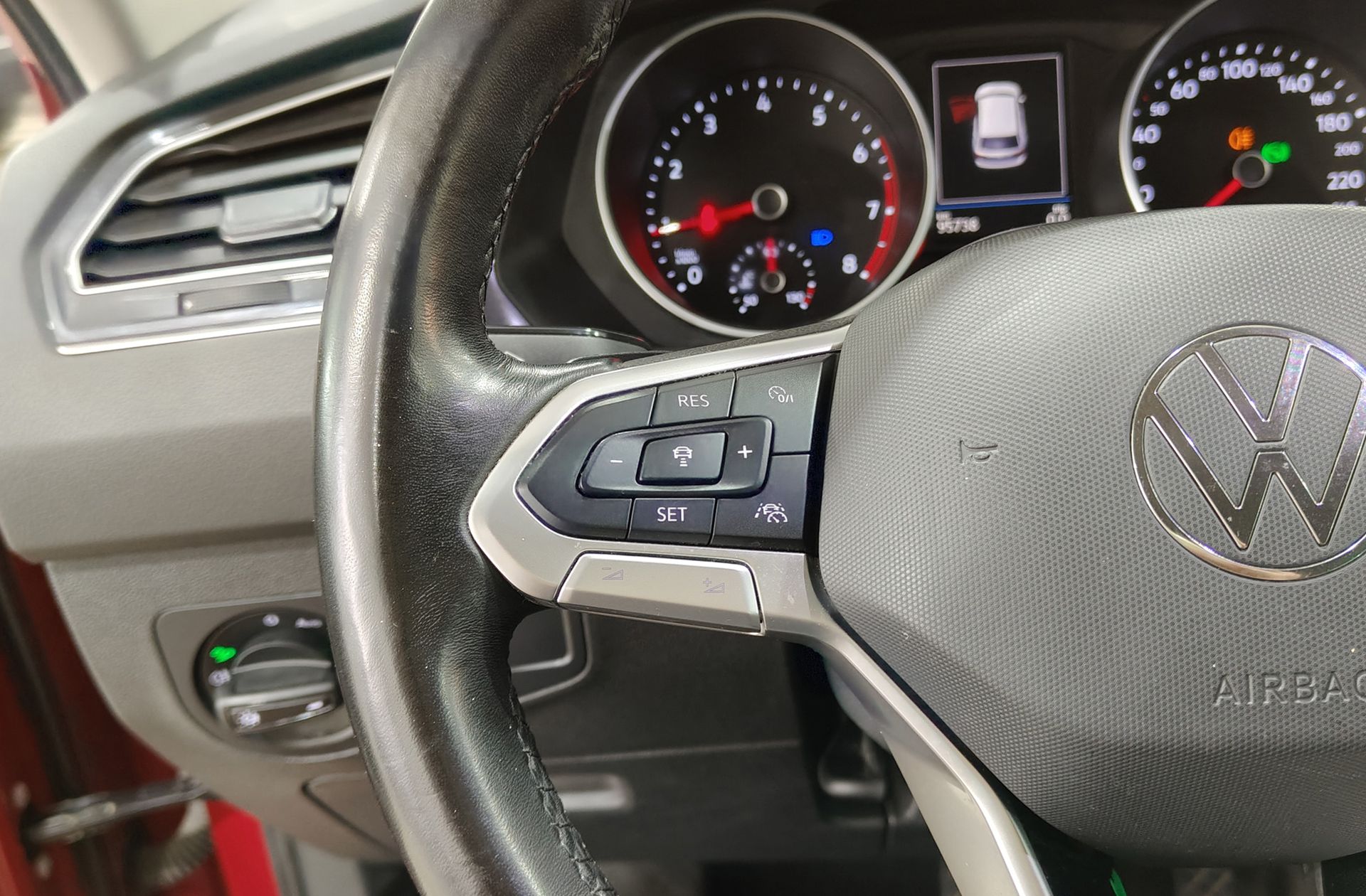 Volkswagen Tiguan Life 1.5 TSI DSG - foto 27