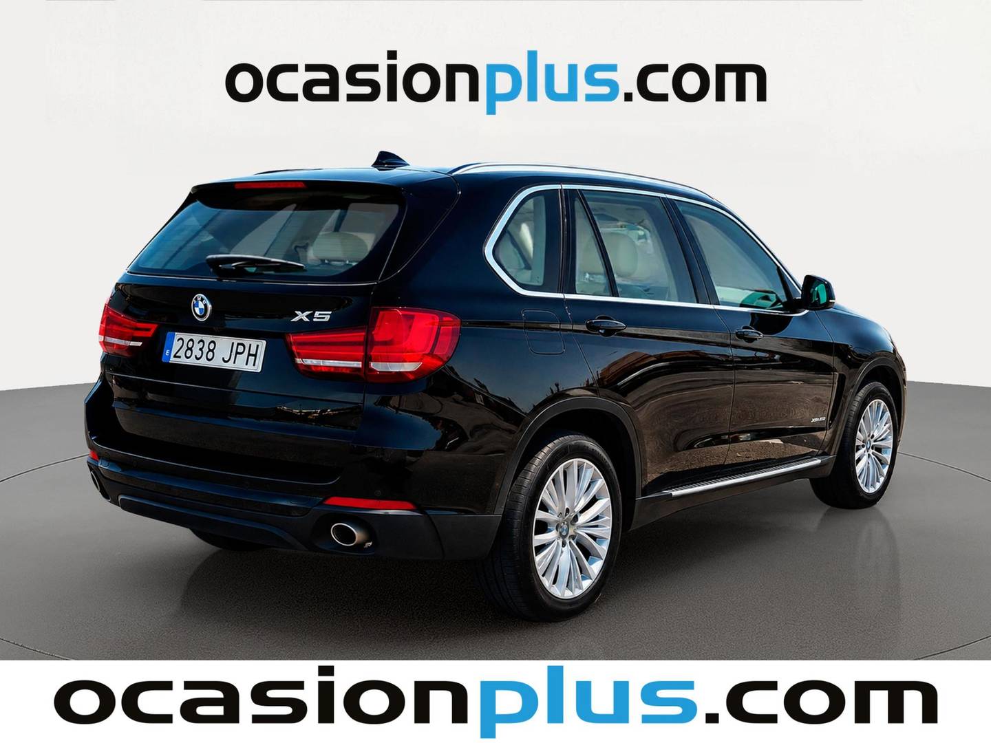 Foto trasera BMW X5 BMW X5 xDrive30d (258 CV) derecha