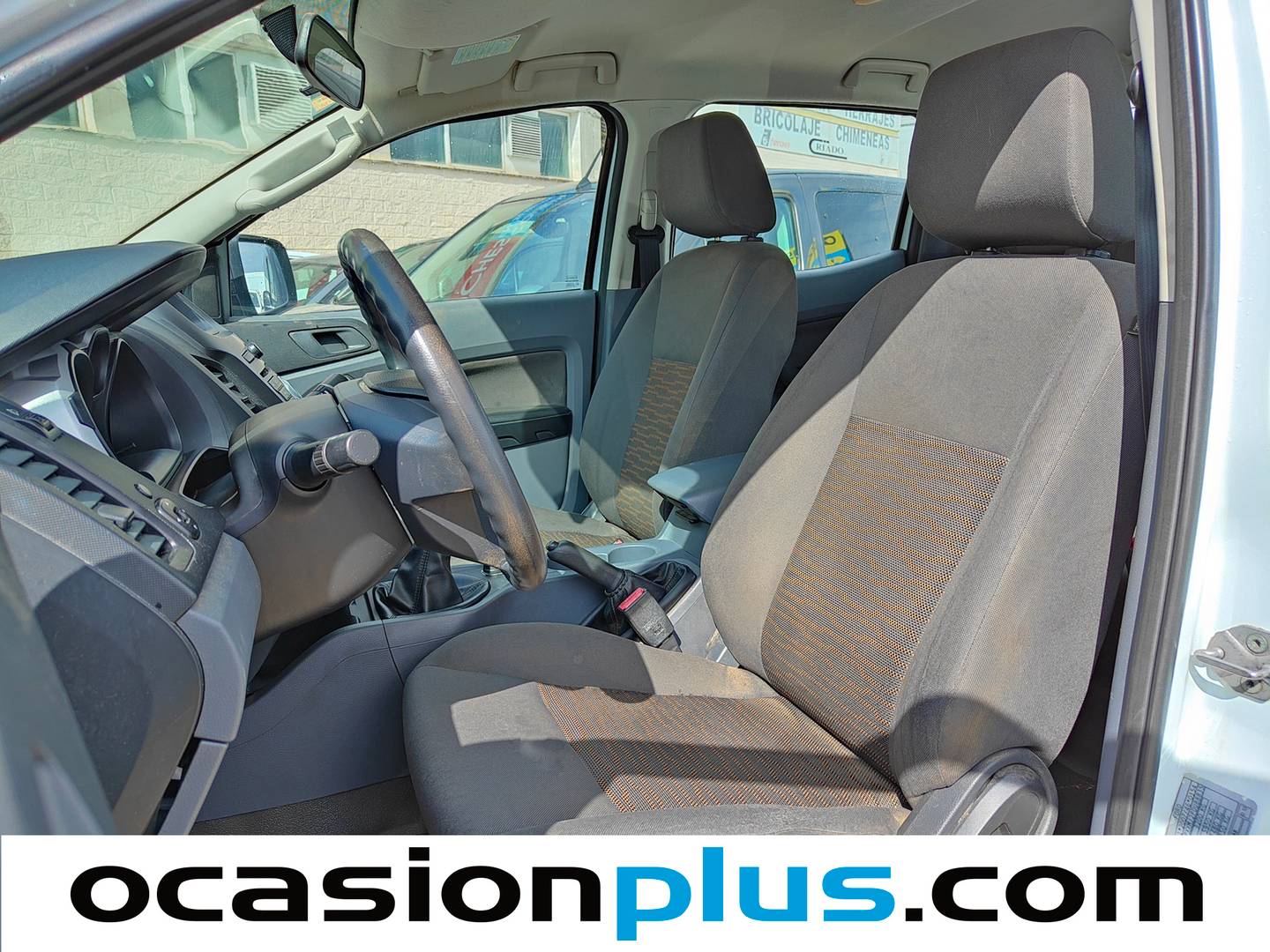 Foto asientos delanteros Ford Ranger Ford Ranger Pickup 2.2 TDCi Doble Cabina XL 4x4 (150 CV)