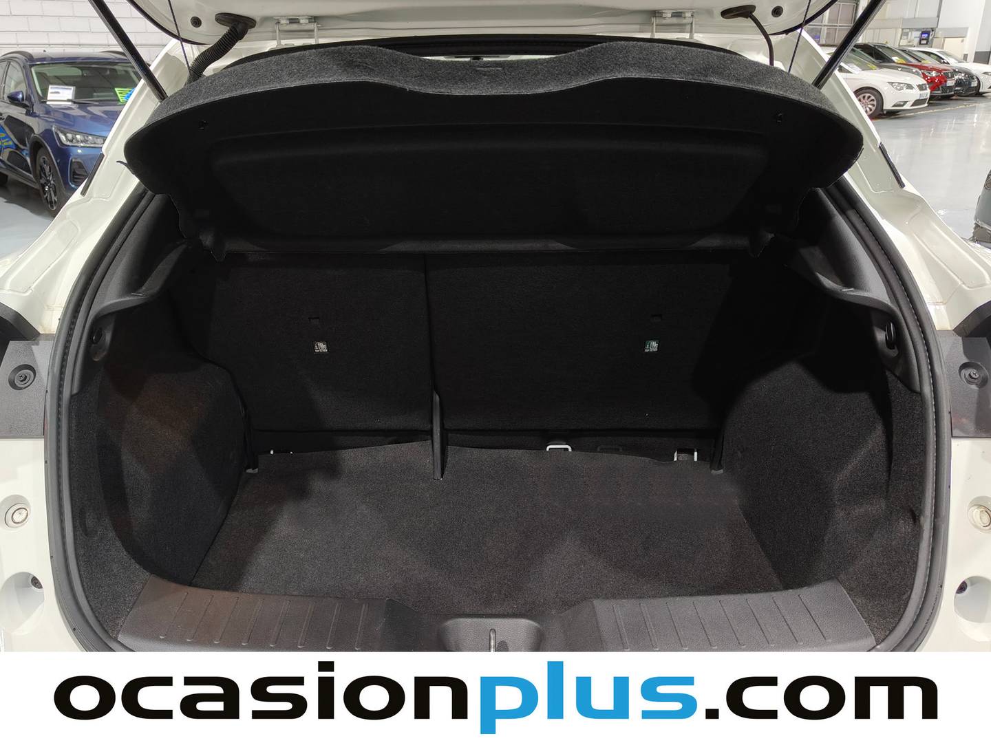 Fotos maletero Nissan JUKE Nissan Juke DIG-T Acenta  (114 CV)