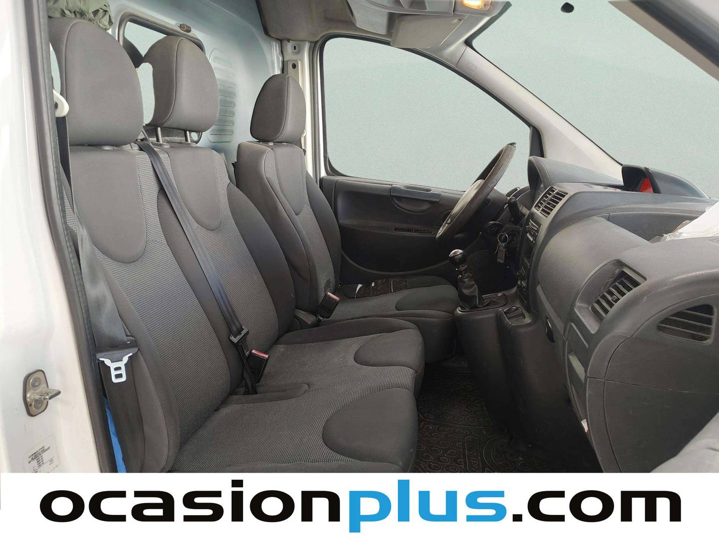 Foto asientos traseros Citroën Jumpy Citroën Jumpy Furgon HDI 125 27 L1H1 (128 CV)