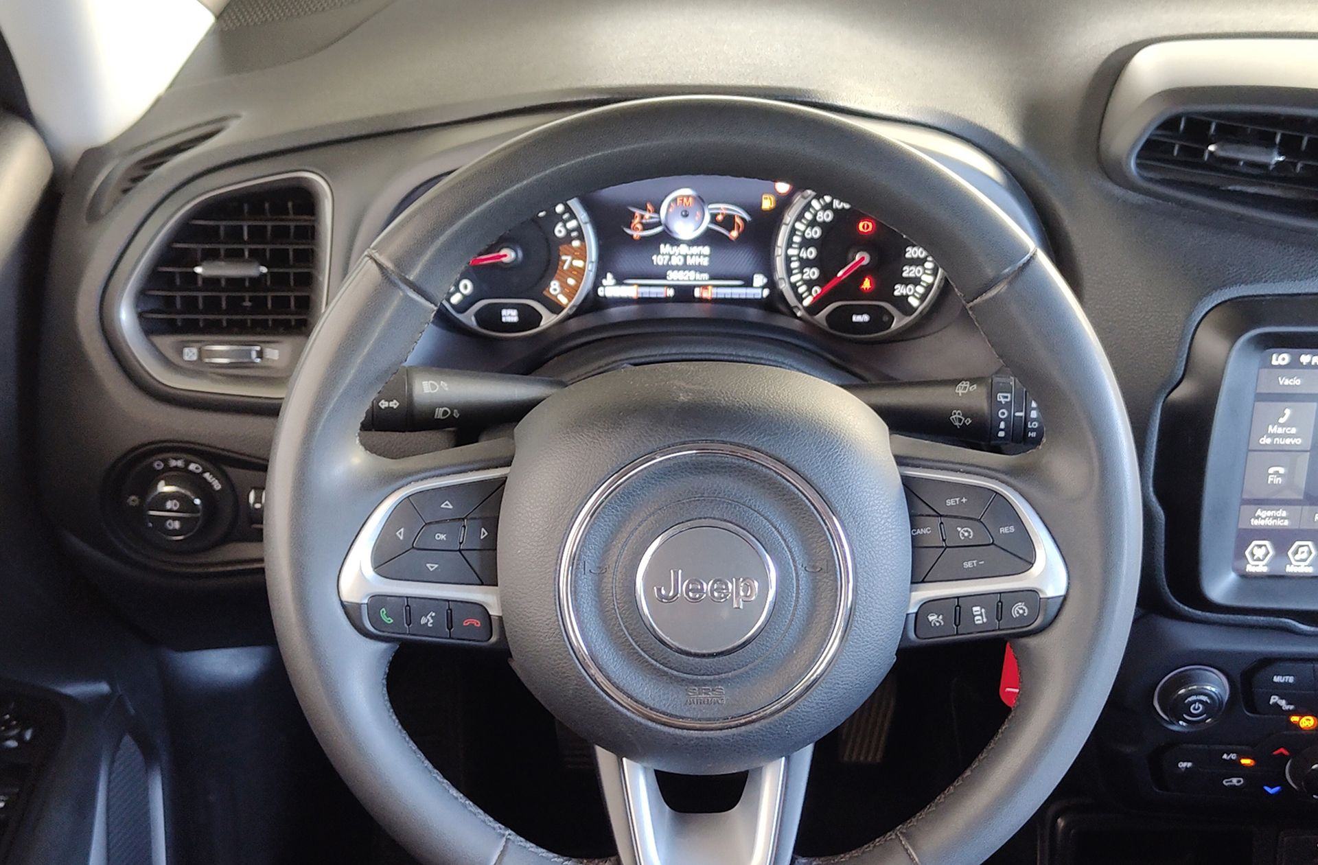 Jeep Renegade 1.0G Limited 4x2 - foto 18
