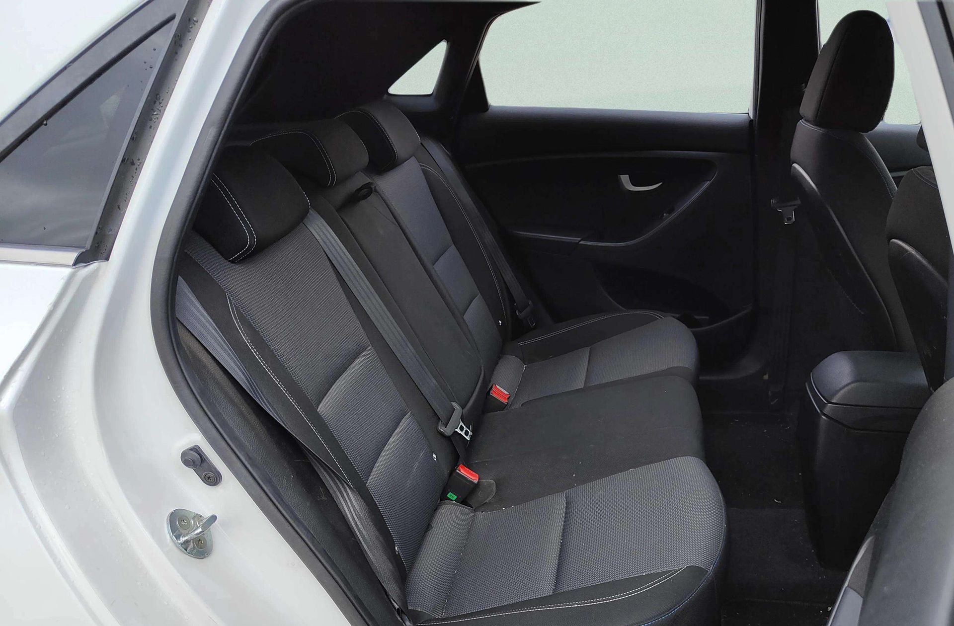 Hyundai i30 1.4 MPI BlueDrive Go! - foto 13