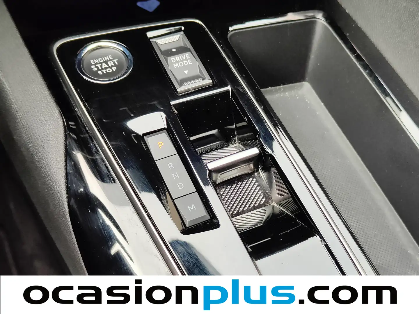 Foto Peugeot 3008 Peugeot 3008 BlueHDi 130 S&S Allure Pack EAT8 (130 CV)