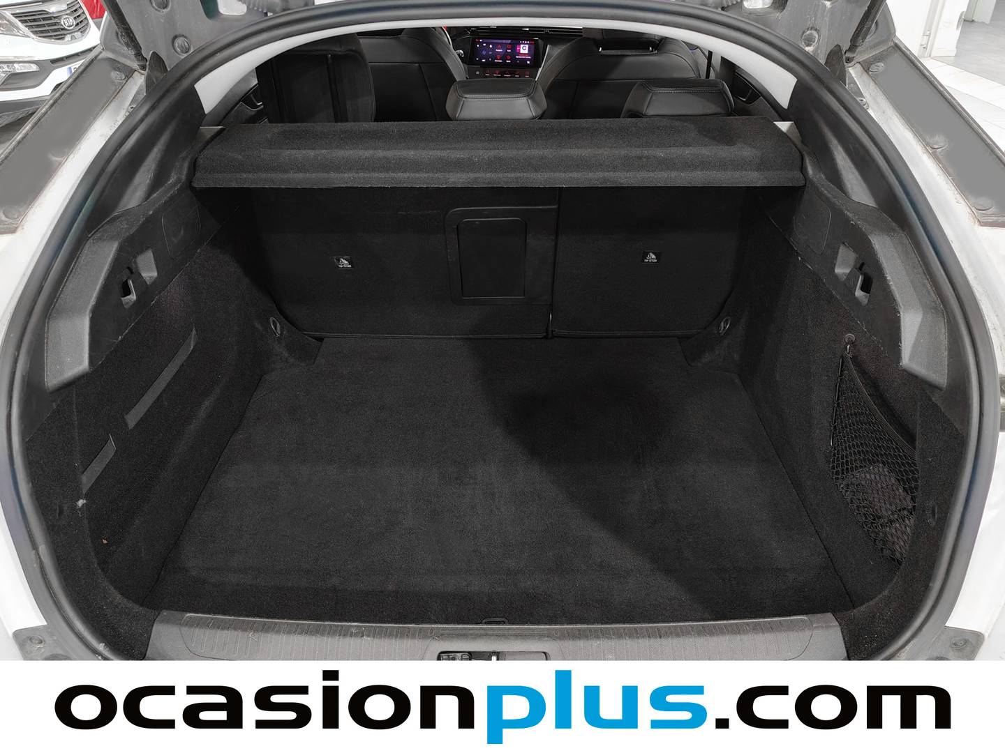 Foto Peugeot 408 Peugeot 408 Puretech 130 Allure Pack EAT8  (130 CV)