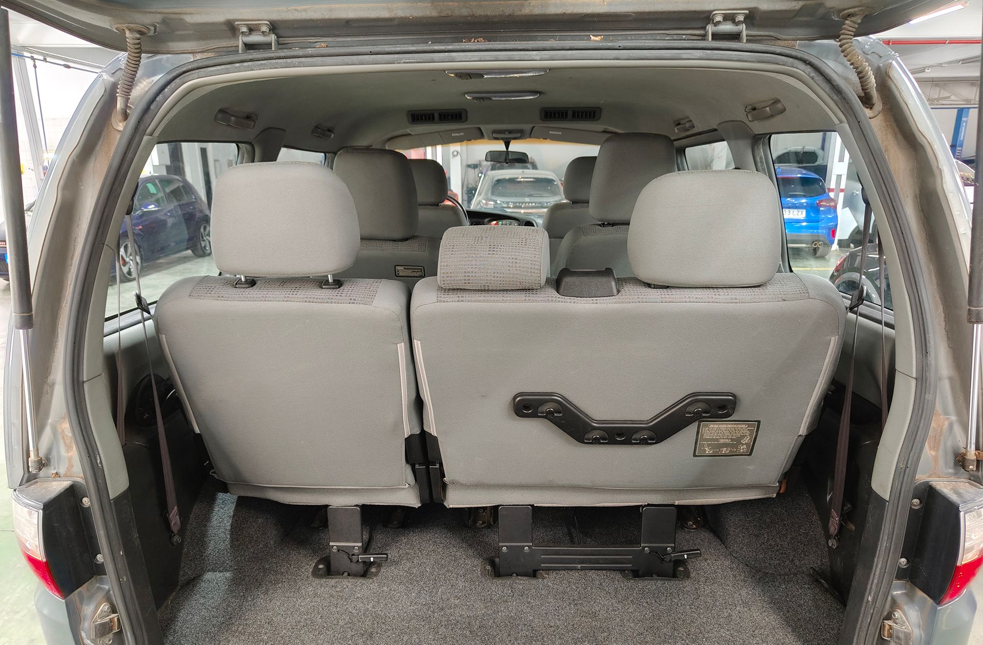 Hyundai H-1 2.5 CRDi VGT Top 7 plazas - foto 13