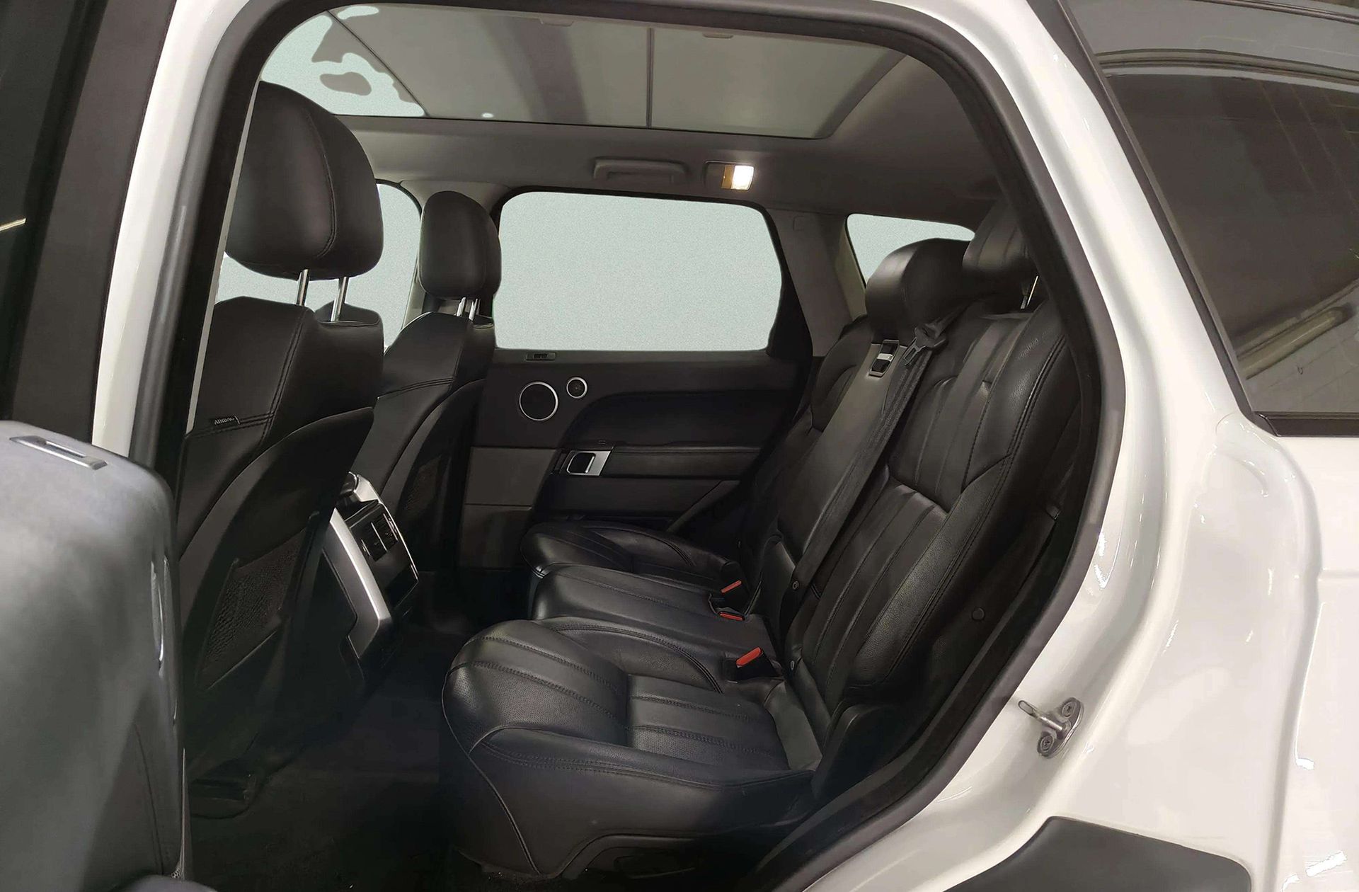 Land Rover Range Rover Sport 3.0 TDV6 SE - foto 16