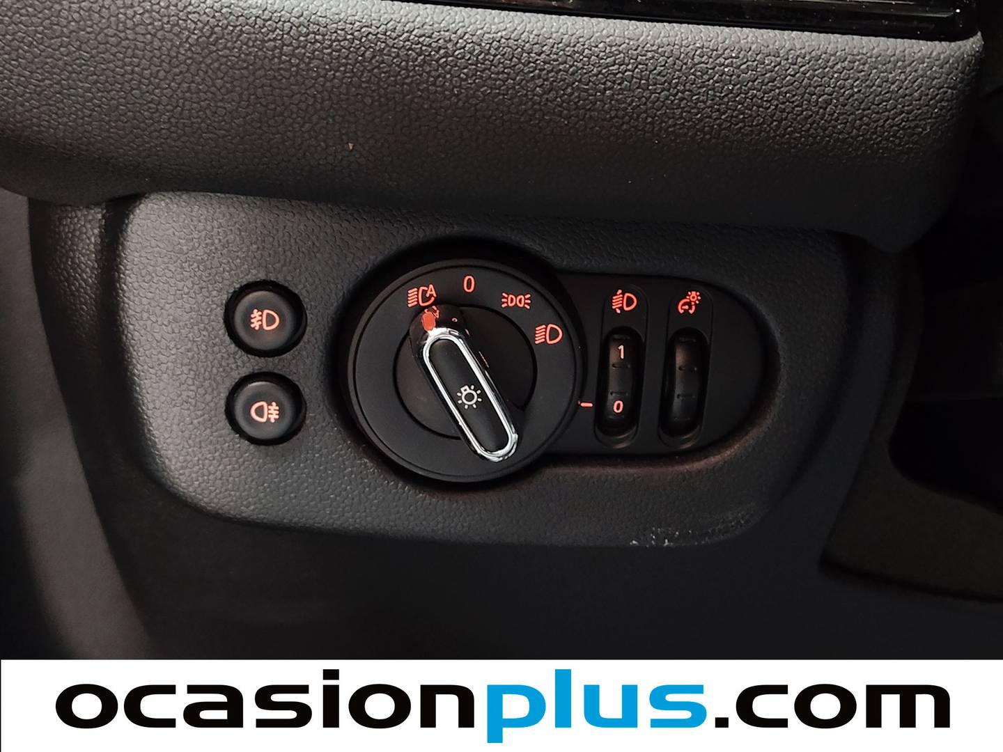 Foto Mini CLUBMAN MINI MINI Clubman One D (116 CV)