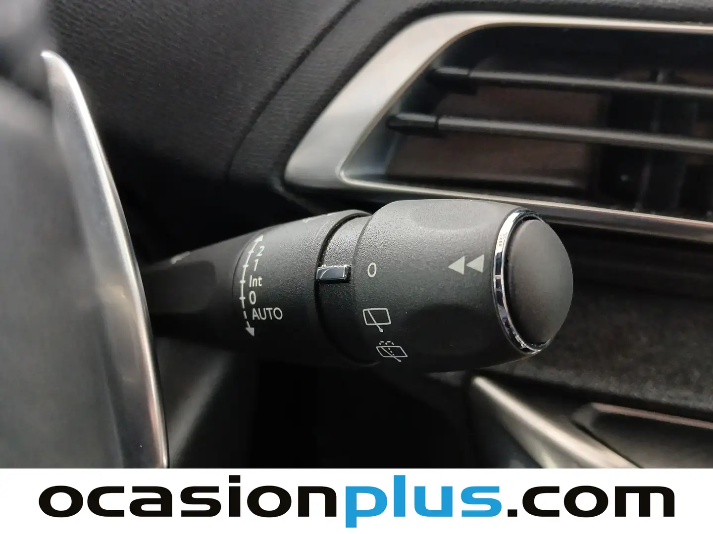 Foto Peugeot 3008 Peugeot 3008 PureTech 130 S&S GT Line EAT8 (130 CV)