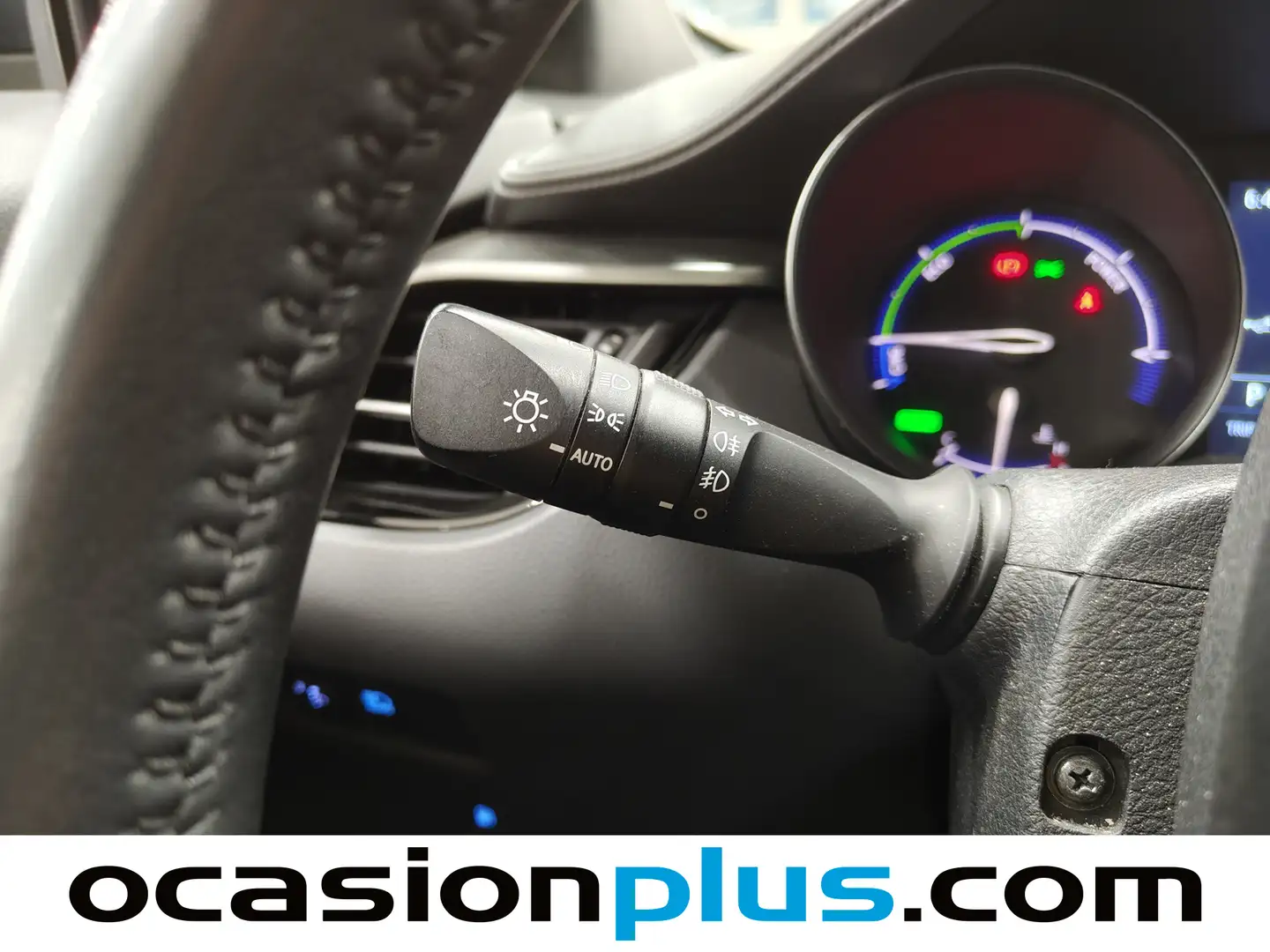 Foto Toyota C-HR Toyota C-HR 180H Advance (184 CV)