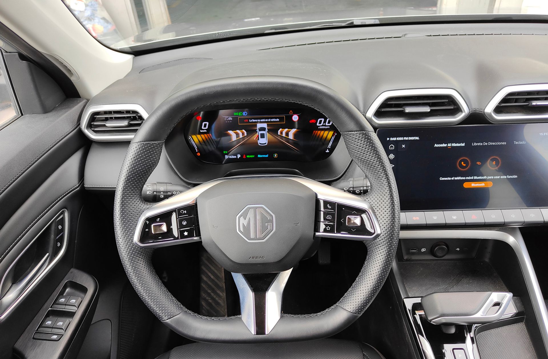 MG ZS 1.5 Hybrid+ Luxury - foto 22