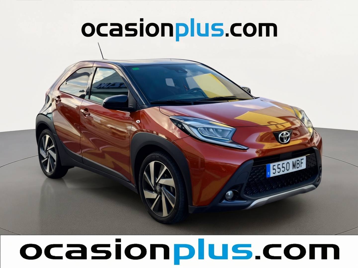 Foto delantera Toyota Aygo X Cross Toyota Aygo X Cross 1.0 VVT-I Trendy Edition (72 CV) izquierda