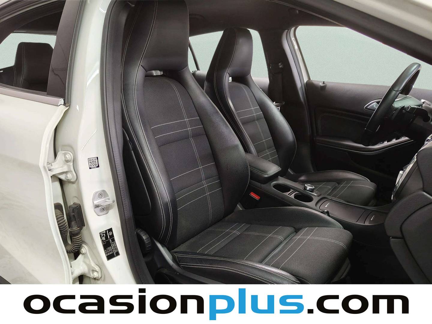 Foto Mercedes GLA Mercedes-Benz GLA GLA 200 d Urban (136 CV)