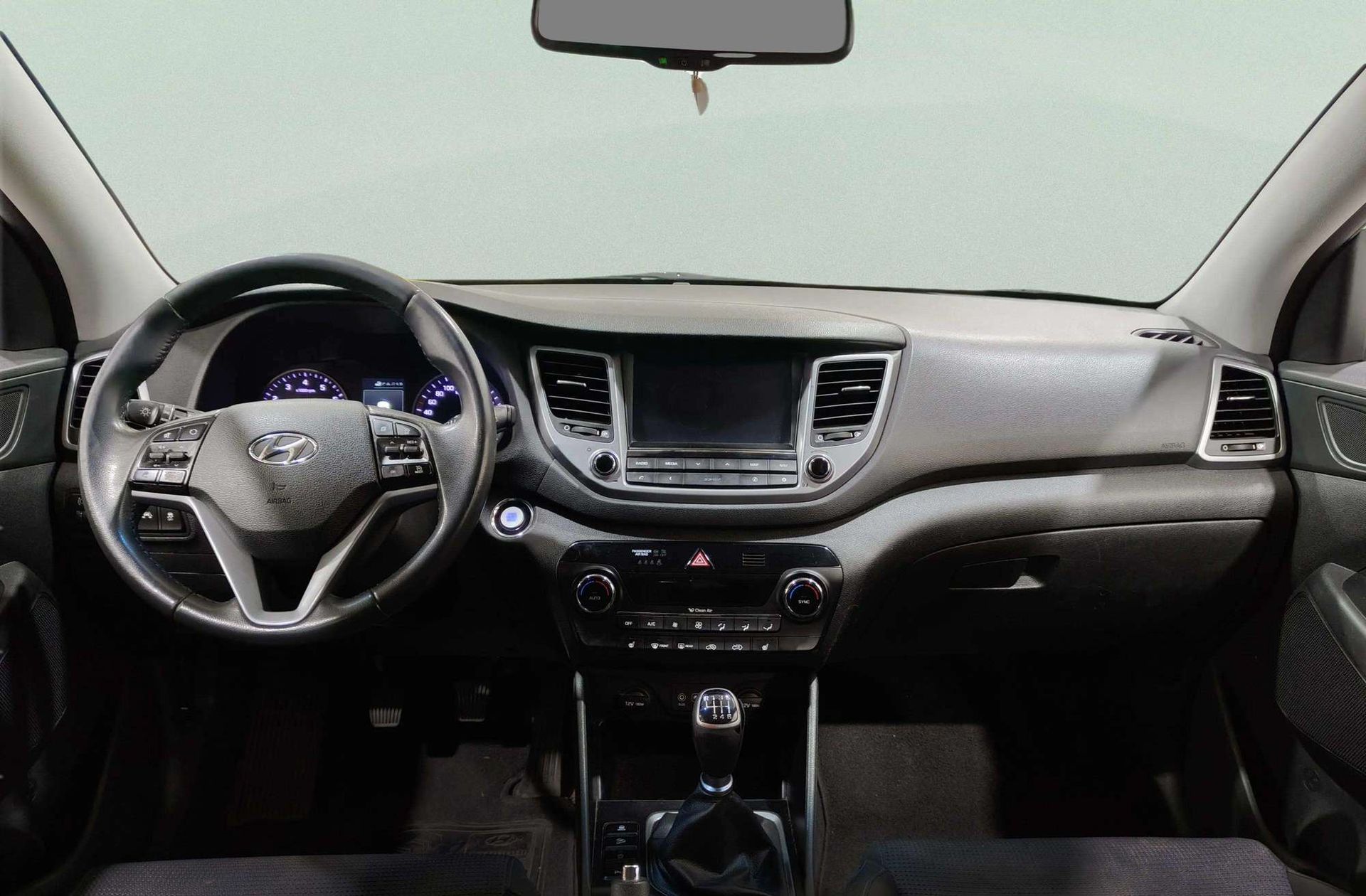 Hyundai Tucson 1.6 GDI BlueDrive Tecno 4x2 - foto 7