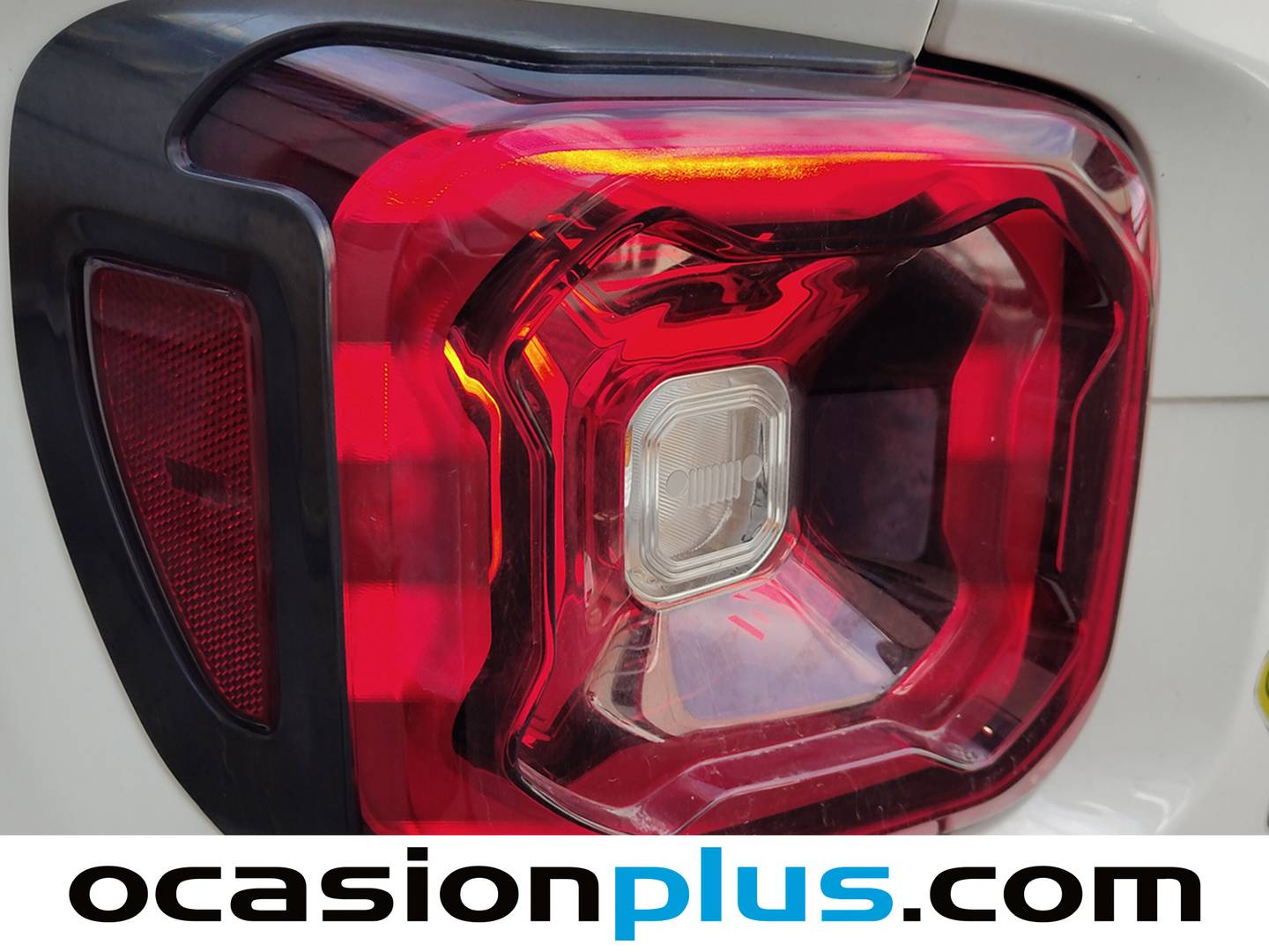 Acabados Jeep Renegade Jeep Renegade 1.3G 80 Aniversario 4x2 DCT (150 CV)