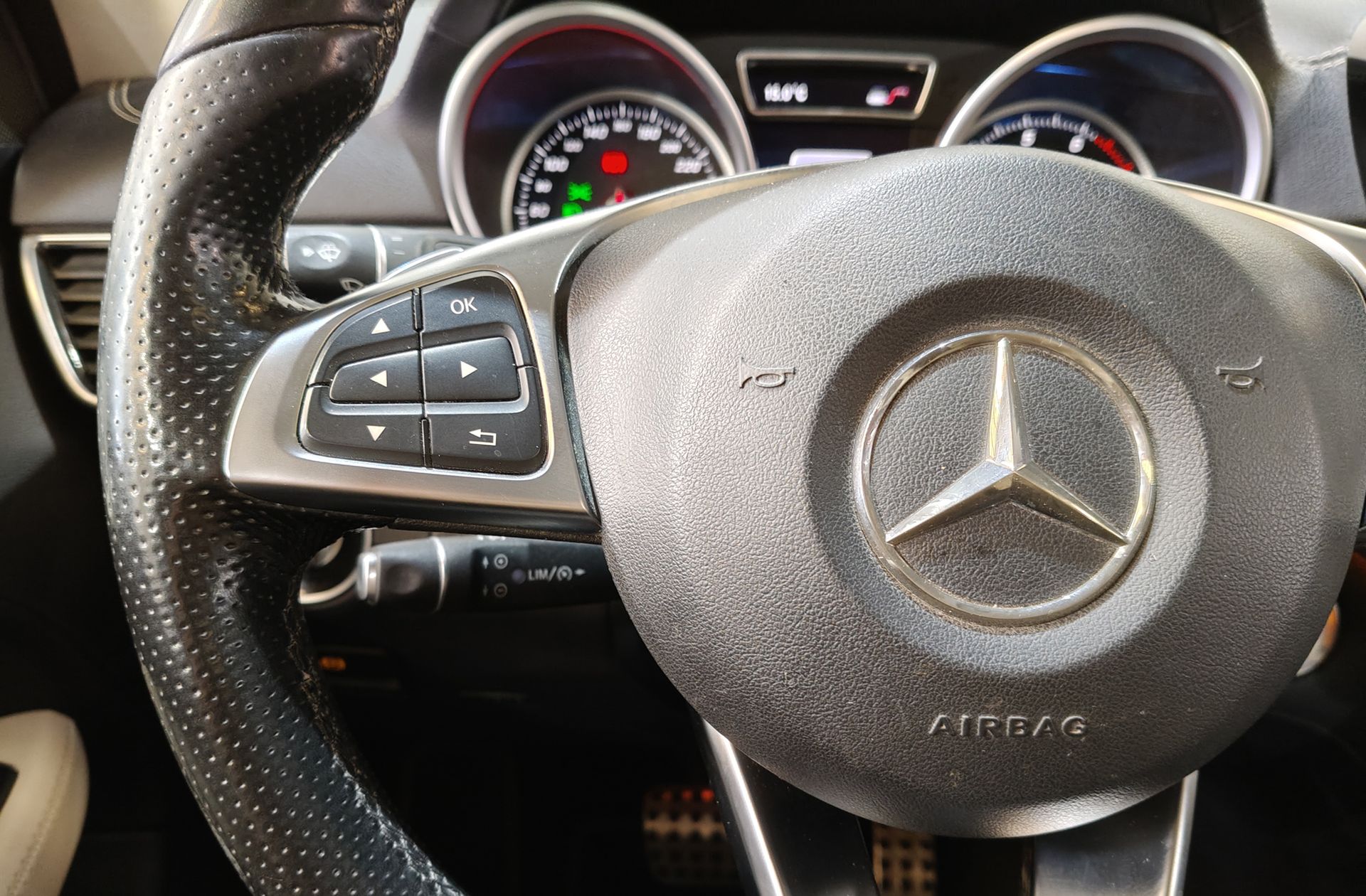 Mercedes-Benz GLE Mercedes GLE 500 e 4Matic - foto 32
