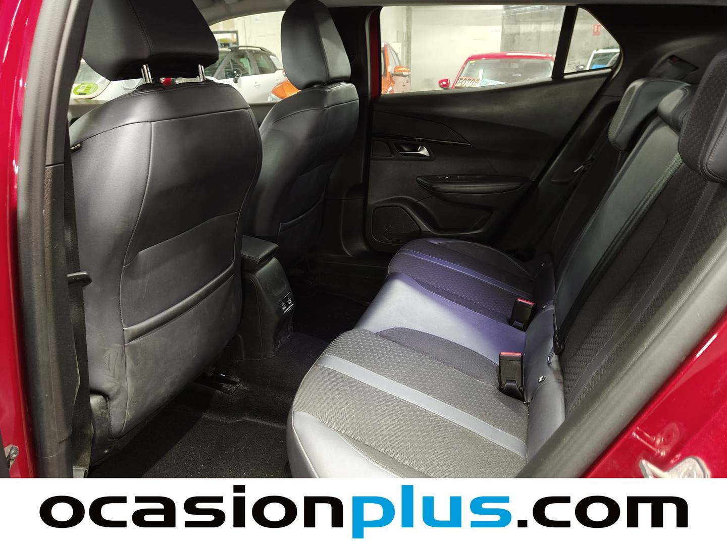 Foto asientos traseros Peugeot 2008 Peugeot 2008 BlueHDi 130 S&S Allure EAT8 (130 CV)